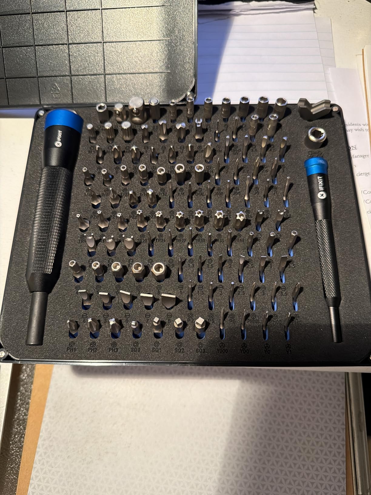 iFixit Manta Driver Kit - Household, PC, Phone, Electronics Bit Set customer photo 2