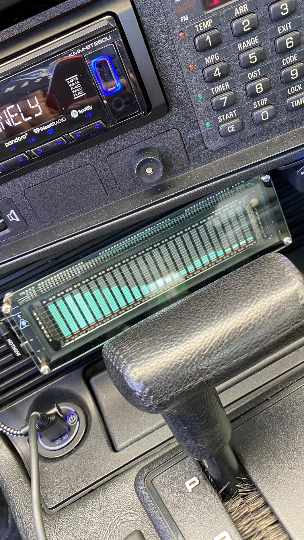 Nobsound AK2515 Pro Audio Spectrum Analyzer with VFD Display, MIC Input & Advanced AGC - Precise Sound Level Meter for Musicians and Audio Enthusiasts customer photo 1