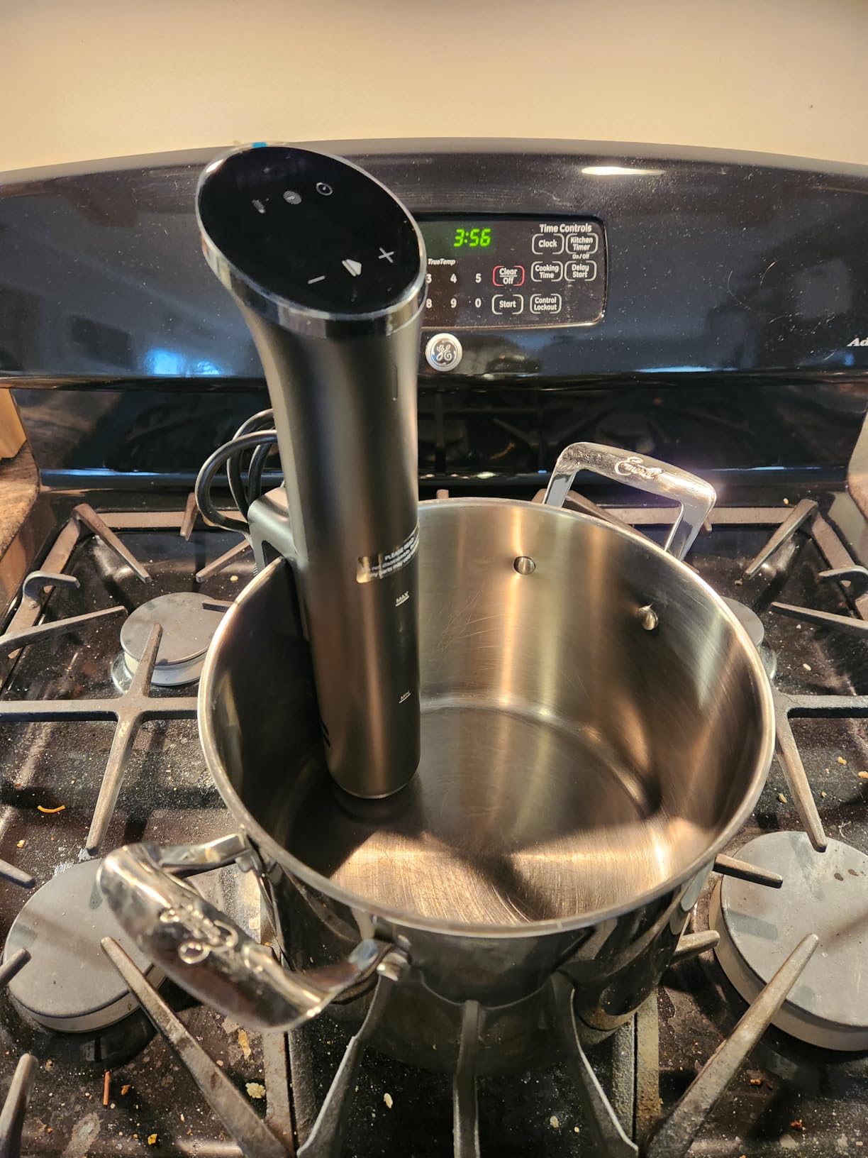 Anova Culinary Sous Vide Precision Cooker Nano 2.0 customer photo 1