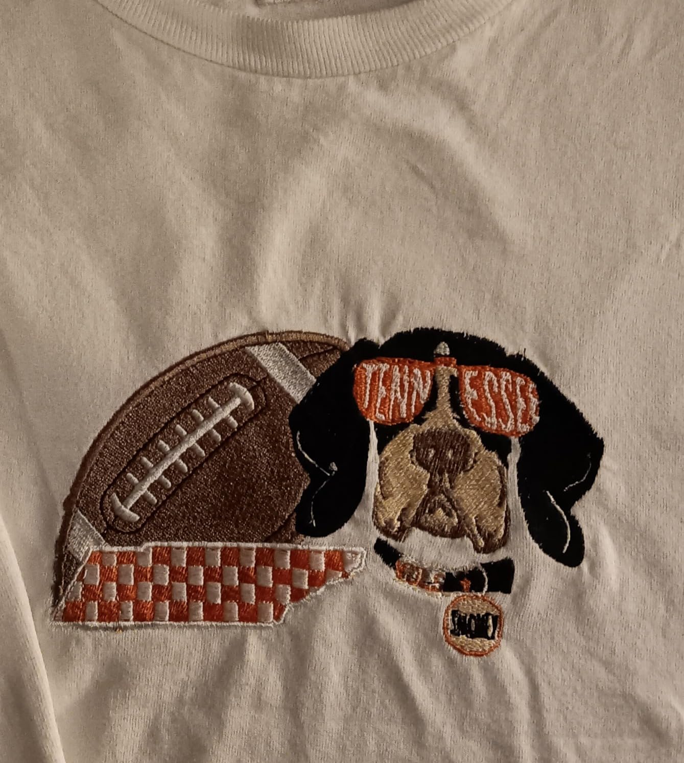 Brother PE535 Embroidery Machine, 80 Built-in Designs, 4