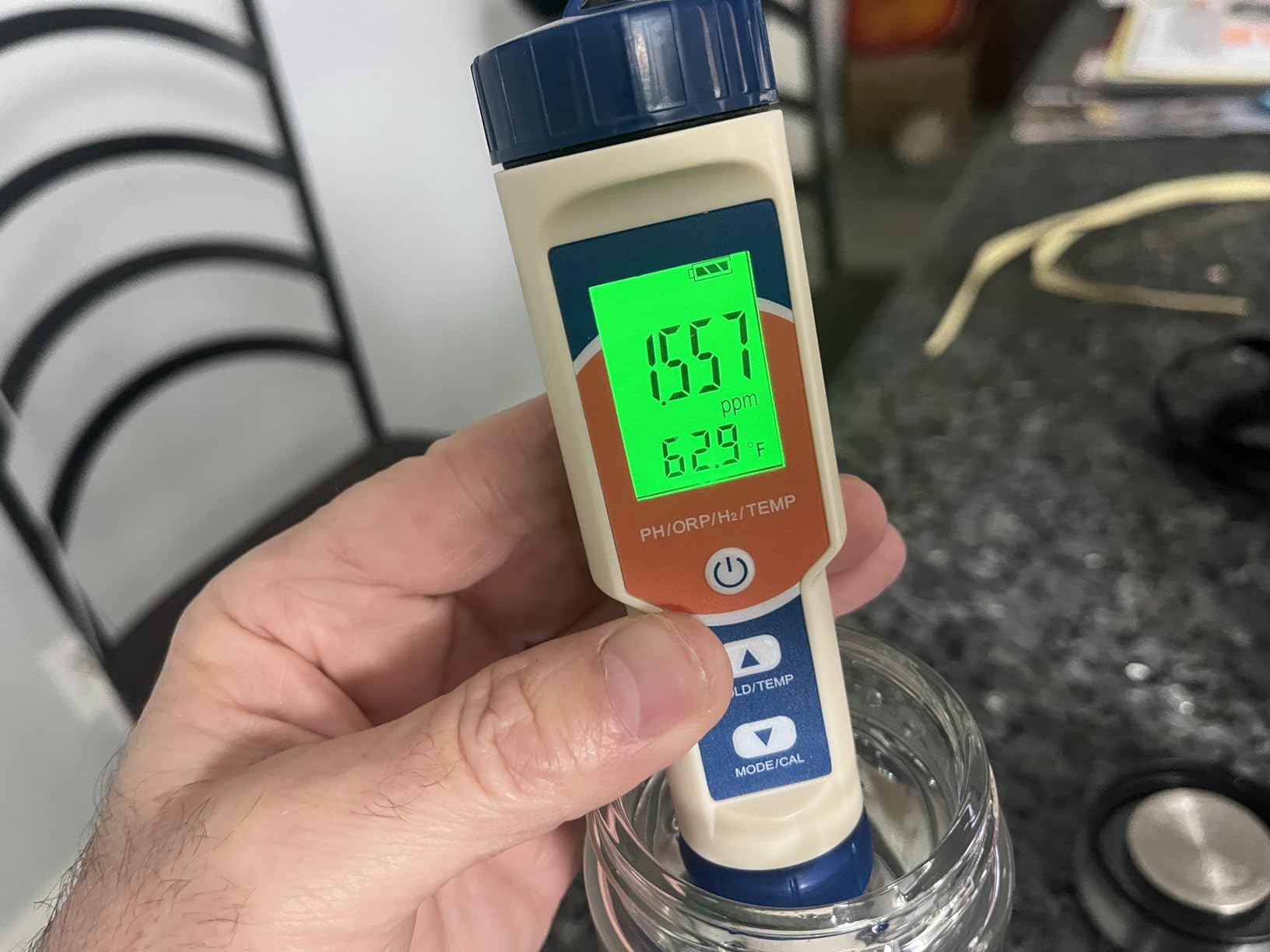 LevelUpWay Hydrogen Water Bottle - Advanced SPE/PEM Technology, Premium Borosilicate Glass, Made for Daily Hydration customer photo 2