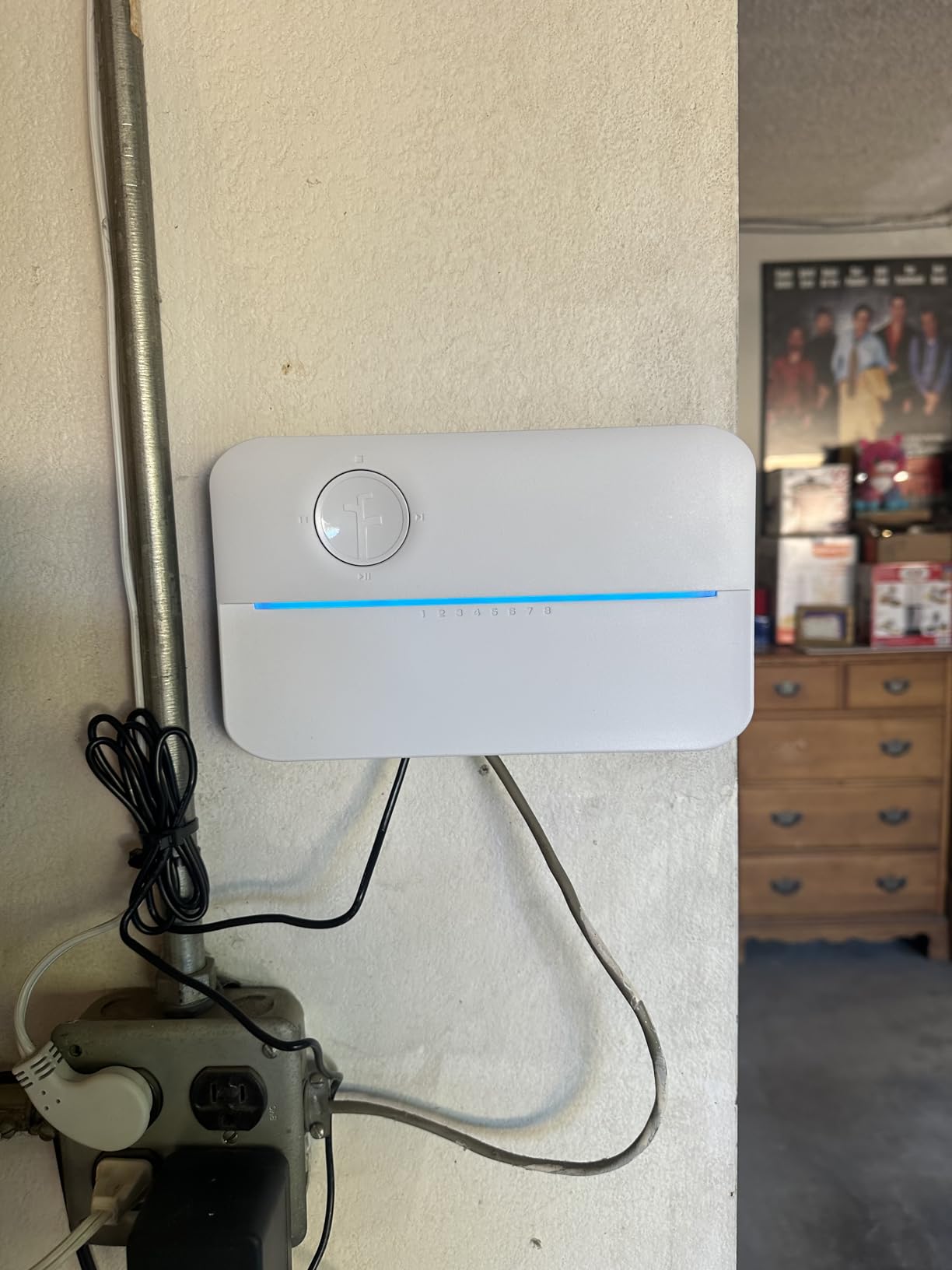 Rachio WiFi Smart Sprinkler Controller (8-Zone Irrigation Remote Control) - App-Based Scheduling, Local Weather Intelligence, Rain Skips, Easy DIY Install customer photo 1
