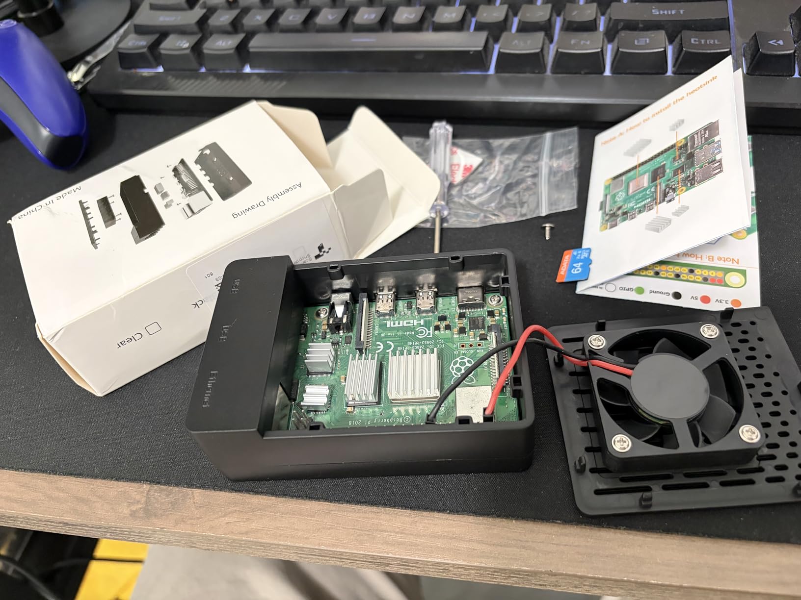 Case for Raspberry Pi 4, ABS Pi 4 Case with Cooling Fan, Pi 4 Heatsink, Simple Removable Top Cover for Pi 4 Model B/ 4B customer photo 1