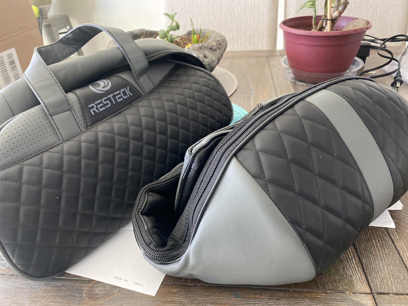 RESTECK Massagers for Neck and Back with Heat - Deep Tissue 3D Kneading Pillow, Electric Shiatsu Shoulder Massage, Foot, Legs, Body - Relieve Muscle Pain - Office, Home & Car customer photo 1