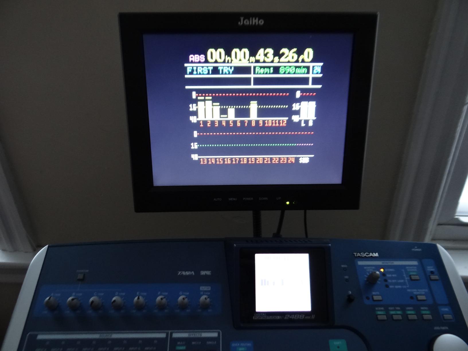 JaiHo 17 Inch PC Monitor TFT LCD Monitor - 1280 x 1024 Resolution 4:3 HDMI Monitor Color Display Screen with HDMI/VGA/BNC/AV/USB Earphone Input, Built-in Dual Speakers, Black customer photo 1