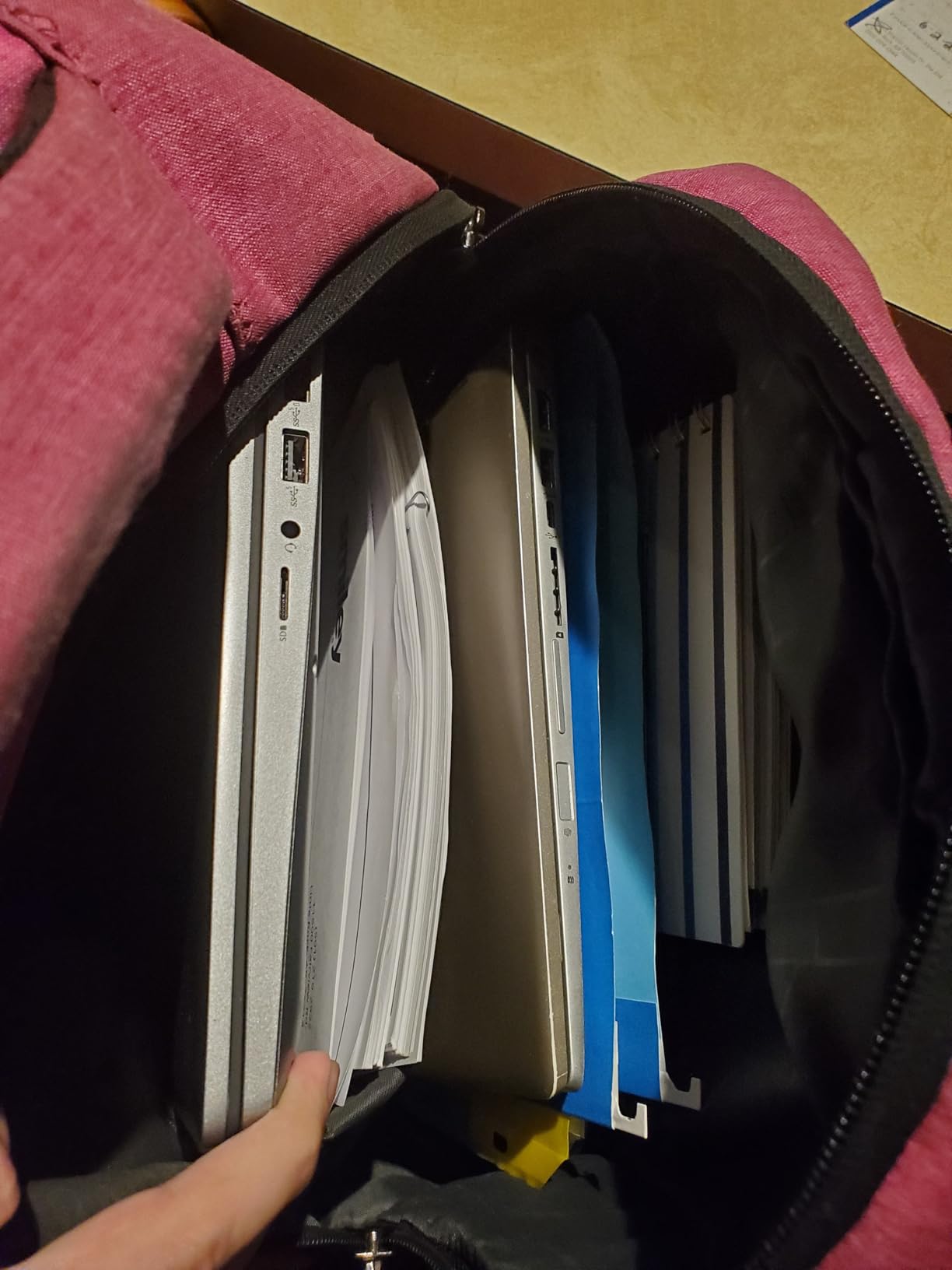 Volher Laptop Backpack,Business Travel Anti Theft Slim Durable Laptops Backpack,Water Resistant College Computer Bag for Women & Men Fits 15.6 Inch Laptop and Notebook - Black customer photo 2