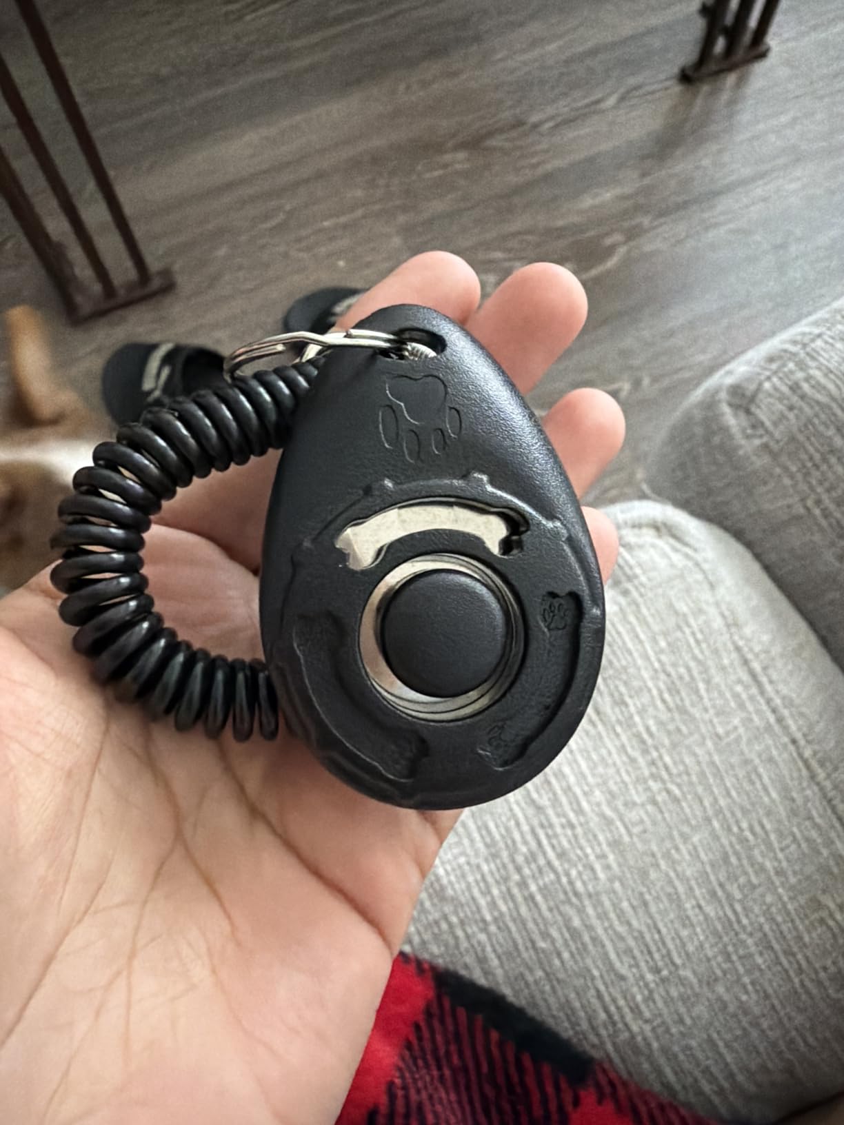 Pet Training Clicker with Wrist Strap - Dog Training Clickers (New Black + Blue) customer photo 1