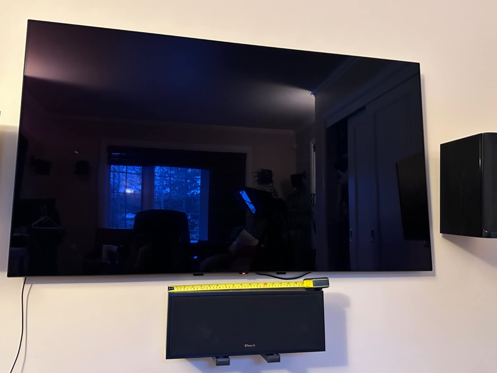 Klipsch R-52C Powerful Detailed Center Channel Home Speaker - Black customer photo 2