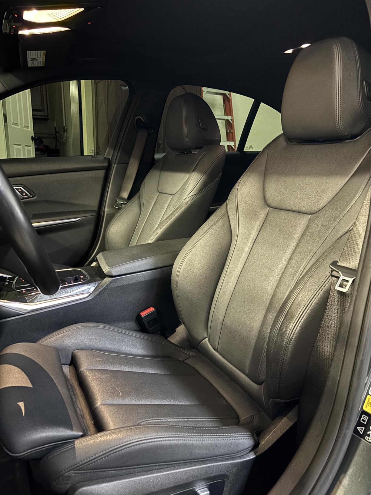 Chemical Guys Leather Cleaner and Conditioner Detailing Kit - Leather Care Kit For Natural, Synthetic, Faux, Pleather, and More for Car Interiors, Apparel, Furniture, Boots & Accessories - 9 Items customer photo 1