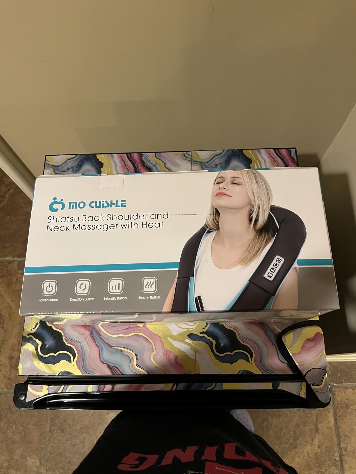 Mo Cuishle Shiatsu Back Shoulder and Neck Massager with Heat, Electric Deep Tissue 4D Kneading Massage, Best Gifts for Women Men Mom Dad, Fathers Day, Mothers Day, Christmas Gifts customer photo 1