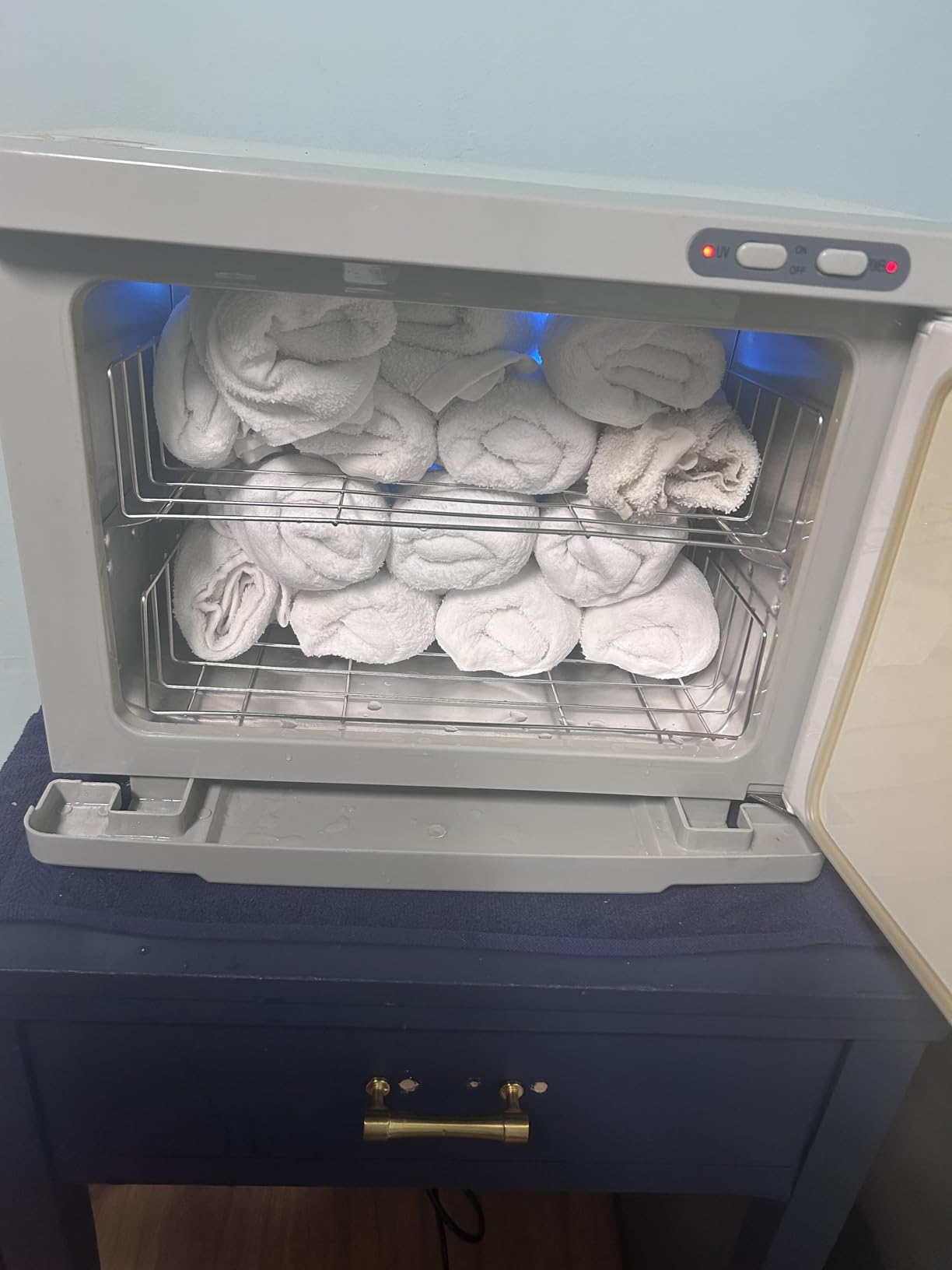 ForPro Professional Collection Premium Hot Towel Warmer, 23L Extra Large Capacity, Two Stainless Steel Racks, White customer photo 1