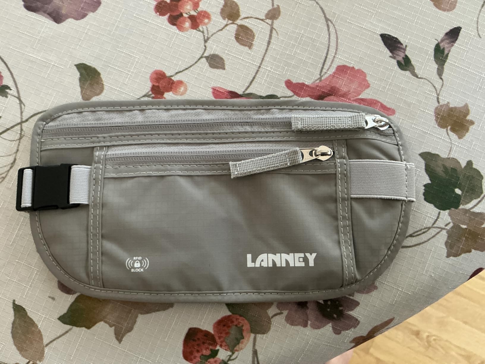 Money Belt for Travel Women and Men Slim Hidden Travel Wallet with RFID Blocking customer photo 1