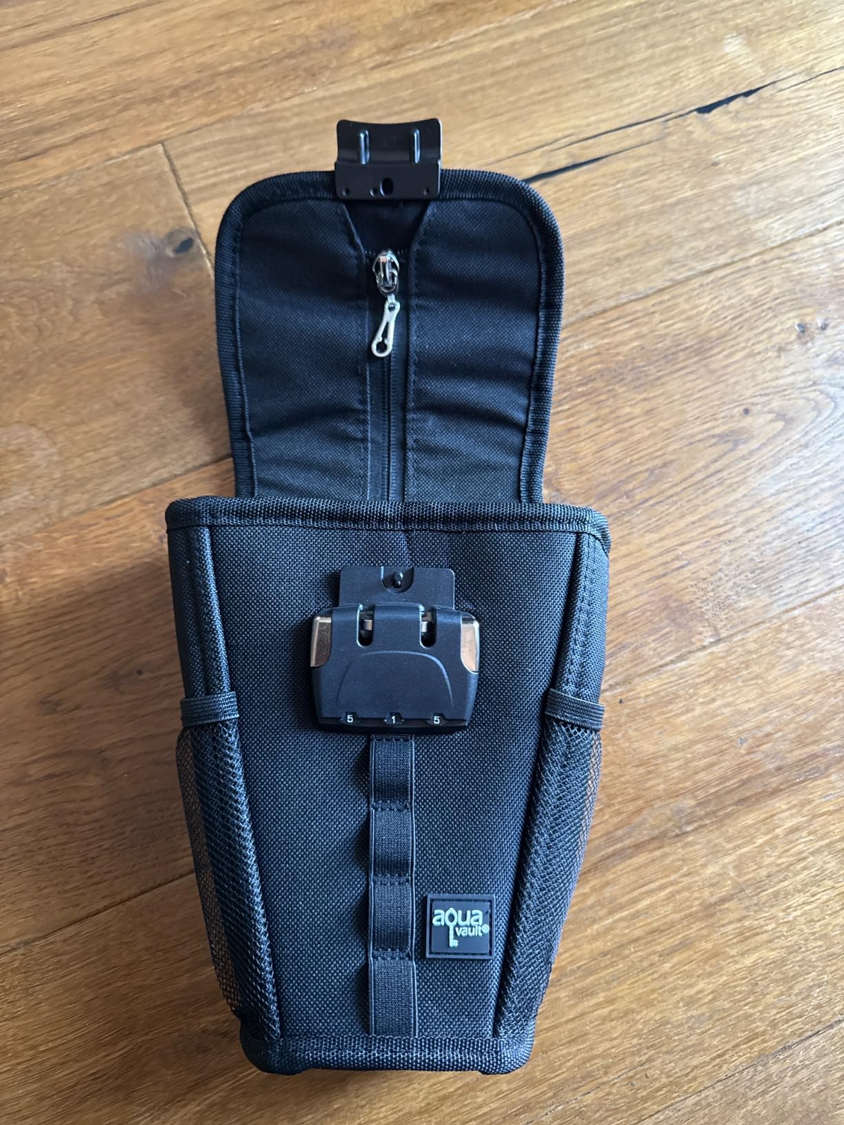 AquaVault Portable Travel Safe - Classic Anti-Theft, Nylon Cut-Resistant Lockbox for Beach, Pool, Hotel, and Outdoors (Black, Classic) customer photo 2