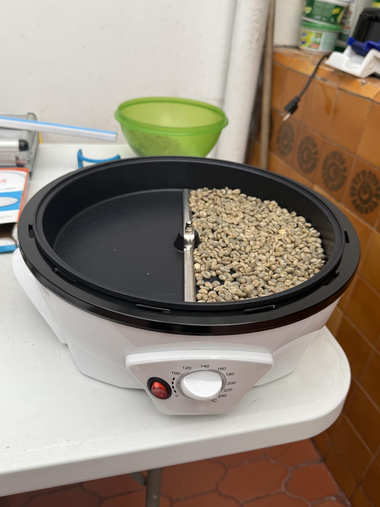 JIAWANSHUN Electric Coffee Bean Roaster for Home Use 1.1lb Capacity Temperature Control (0-240℃), Non-Stick, Perfect for Beginner Roasting, 1200W, 110V customer photo 1