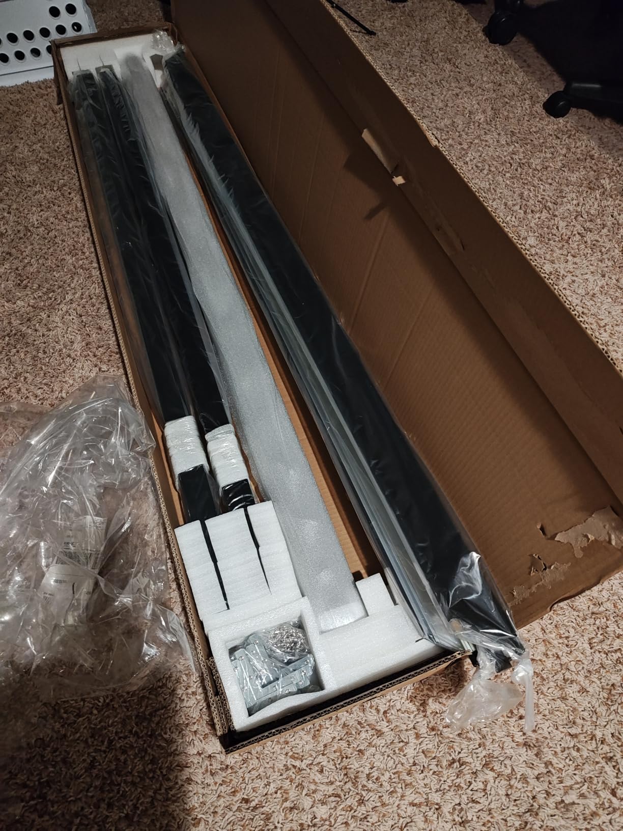 VEVOR Projector Screen 120inch Outdoor Projector Screen 16:9 Movie Screen Fixed Frame 3D Projector Screen for 4K HDTV Movie Theater customer photo 1