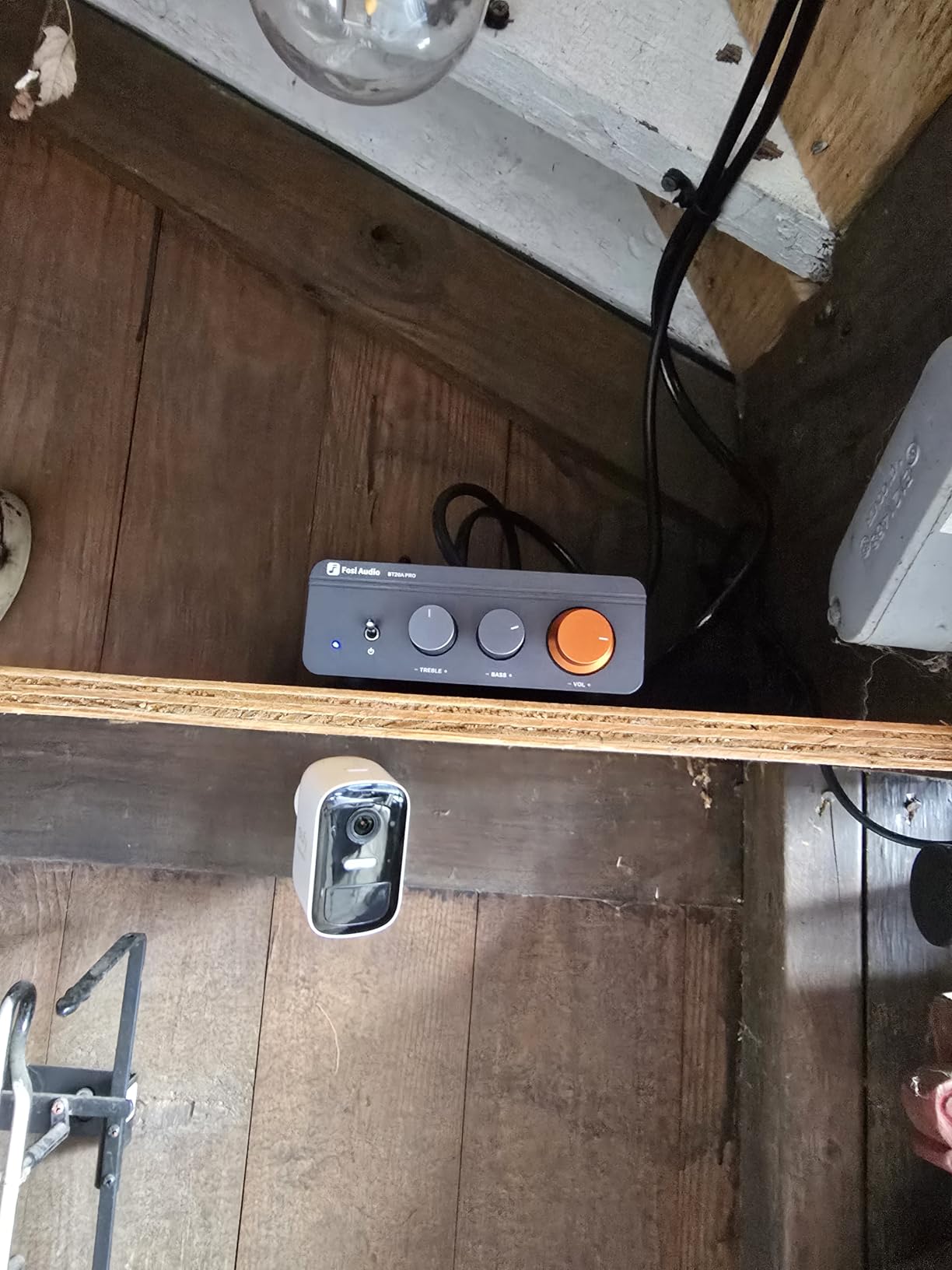 Fosi Audio BT20A Pro Bluetooth 5.0 Amplifier, 300W x2 Wireless Amp, TPA3255 2 Channel Mini Class D Integrated Home Audio customer photo 1