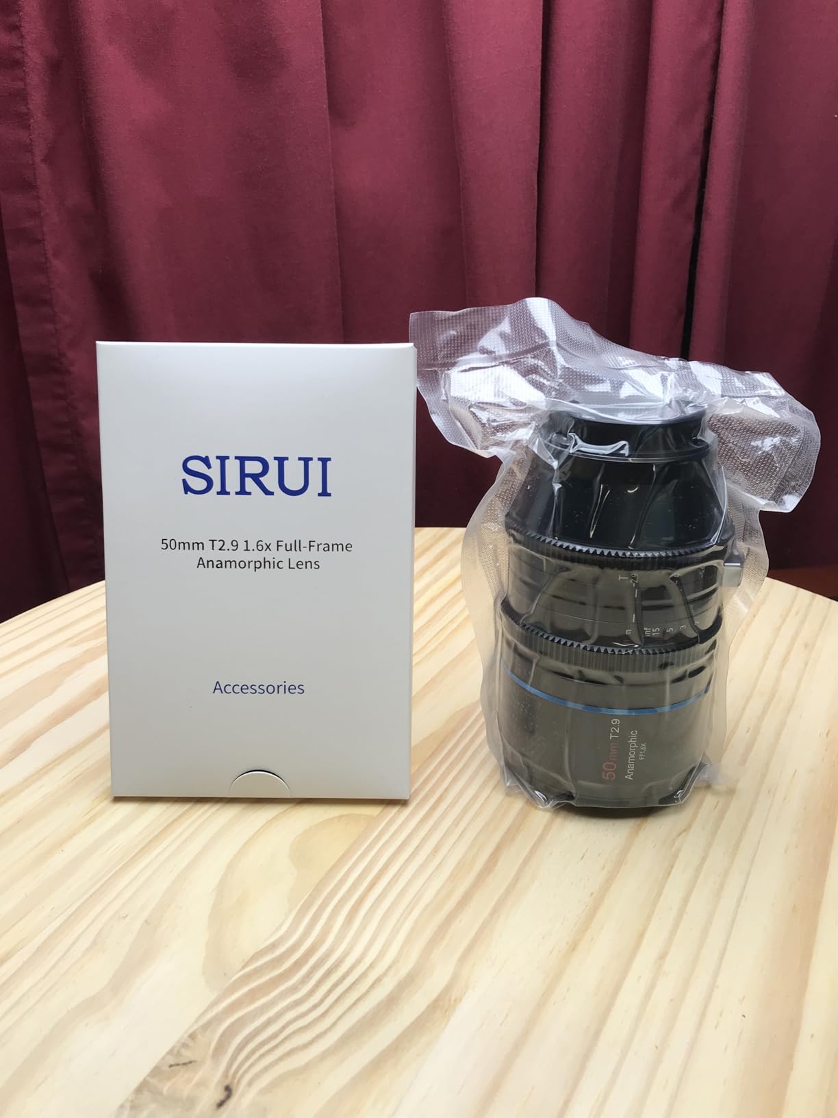 Sirui 50mm T2.9 1.6X Full-Frame Anamorphic Lens Cinema Lens (E Mount) customer photo 2