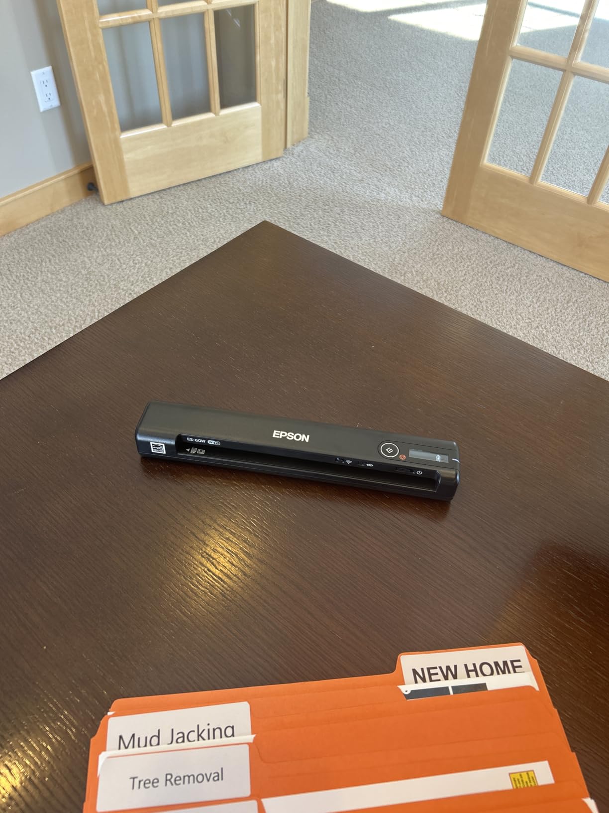 Epson Workforce ES-60W Wireless Portable Sheet-fed Document Scanner customer photo 2