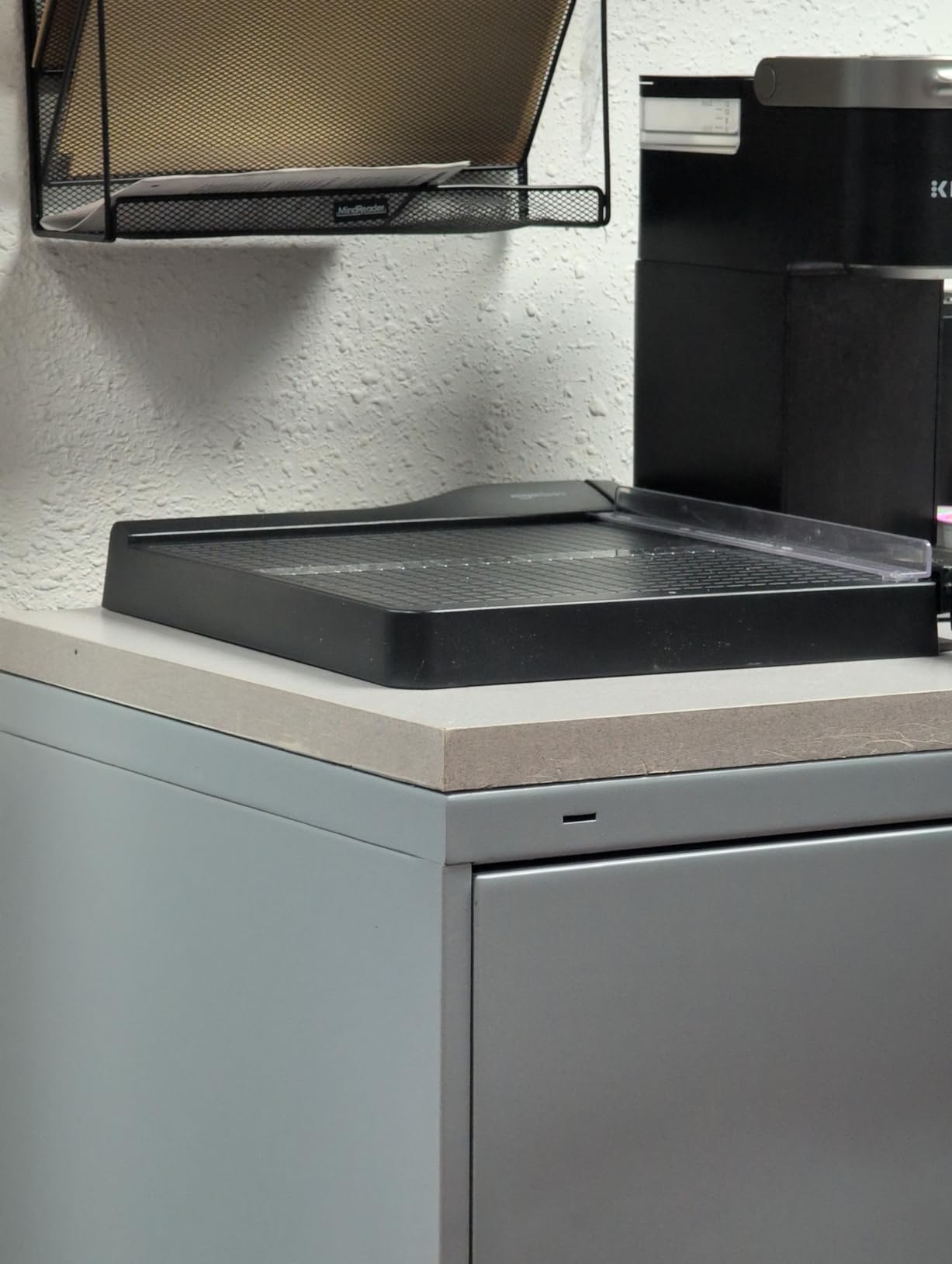 Amazon Basics Paper Trimmer Cutter for Office and Crafts, Heavy-Duty, Portable Guillotine Paper Cutter, 15-Inch, 10-Sheet Cardstock for Photos customer photo 1