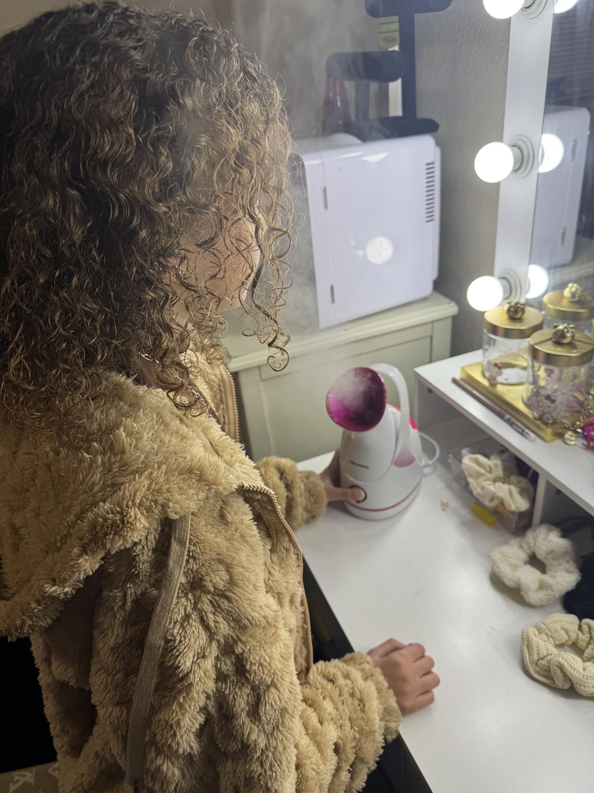 Amconsure Facial Steamer - Nano Ionic Face Steamer Warm Mist Steamer for Home Sauna SPA, Humidifier for Face Steamer for Deep Cleaning Unclogs Pores Sinuses - Bonus 5 Piece Stainless Steel Skin Kit customer photo 2