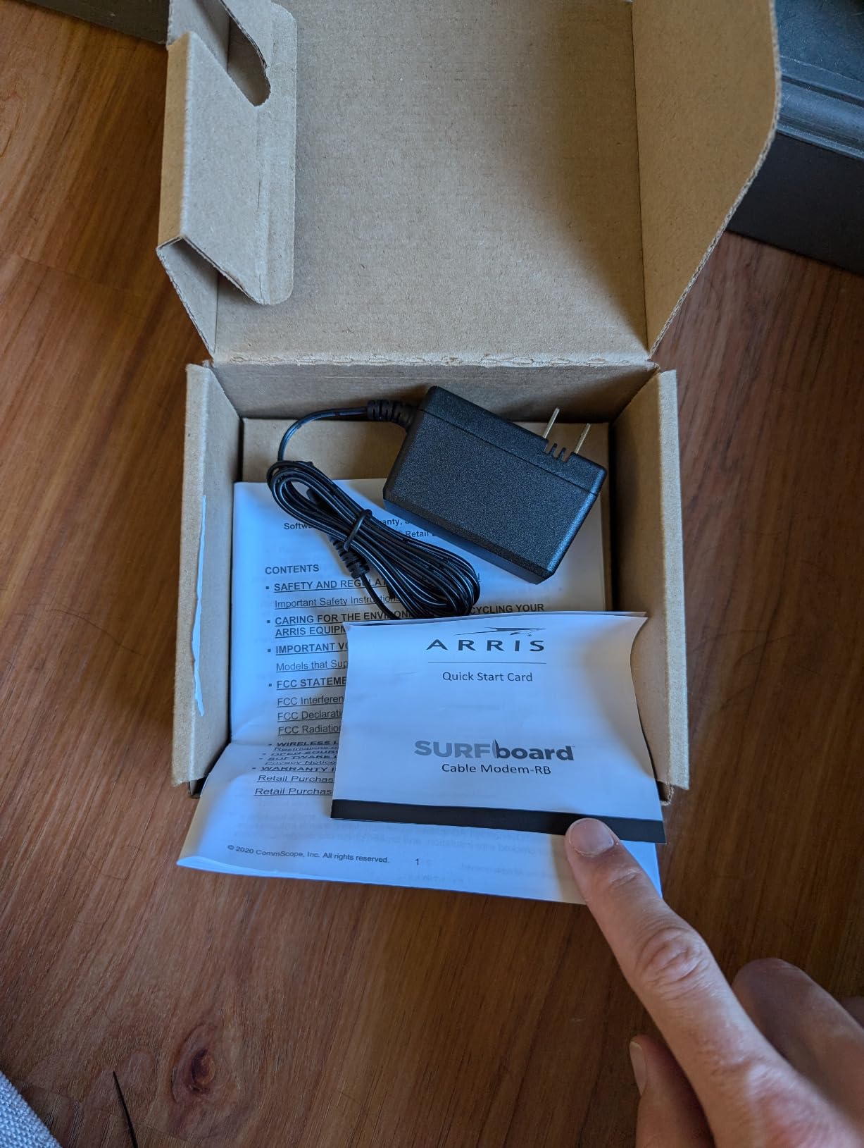 ARRIS (SB8200-RB) - Cable Modem - Fast DOCSIS 3.1 32x8 Gigabit Cable Modem, Approved for Comcast Xfinity, Cox, Charter Spectrum, & more | 1 Gbps Max Internet Speed, 4 OFDM Channels - Renewed customer photo 1