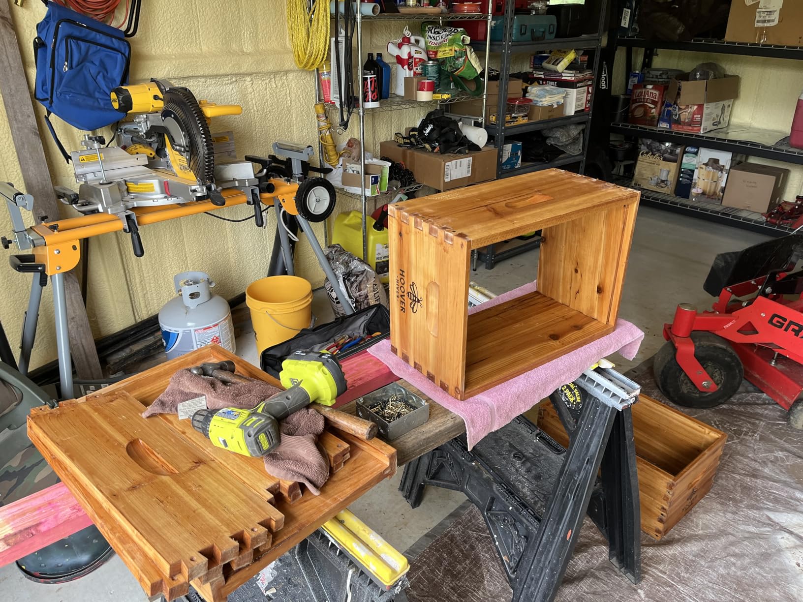 Hoover Hives Complete 8-Frame Beehive Kit - Wax-Coated Fir Wood, Includes 2 Deep Brood Boxes, 1 Medium Super, Langstroth Frames & CellTech Foundations - Durable, Weather-Resistant Beekeeping Supplies customer photo 2