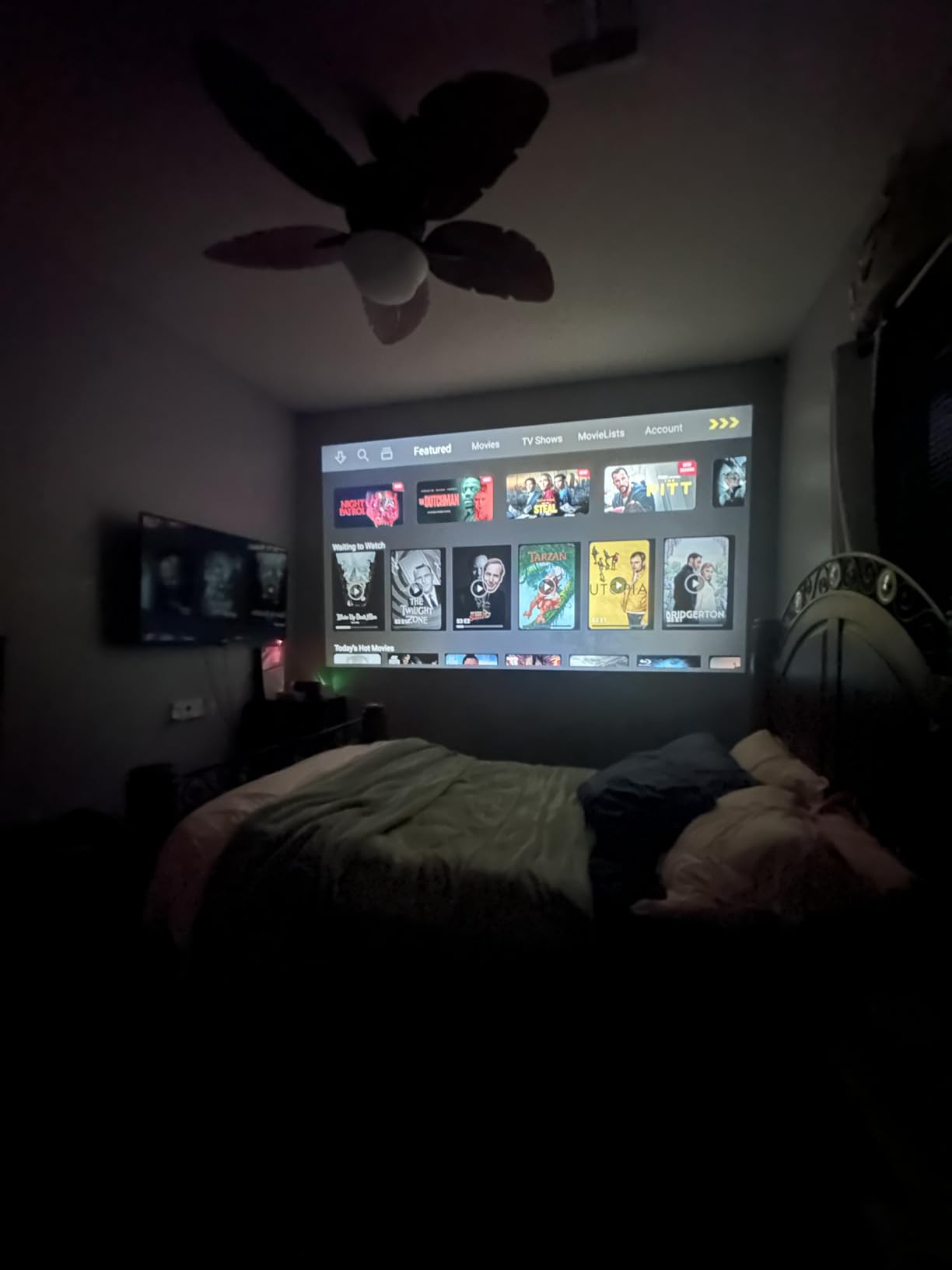 AuKing Projector, 2026 Upgraded Mini Projector, Full HD 1080P Home Theater Video Projector, Compatible with HDMI/USB/AV/Smartphone/TV Box/Laptop customer photo 2