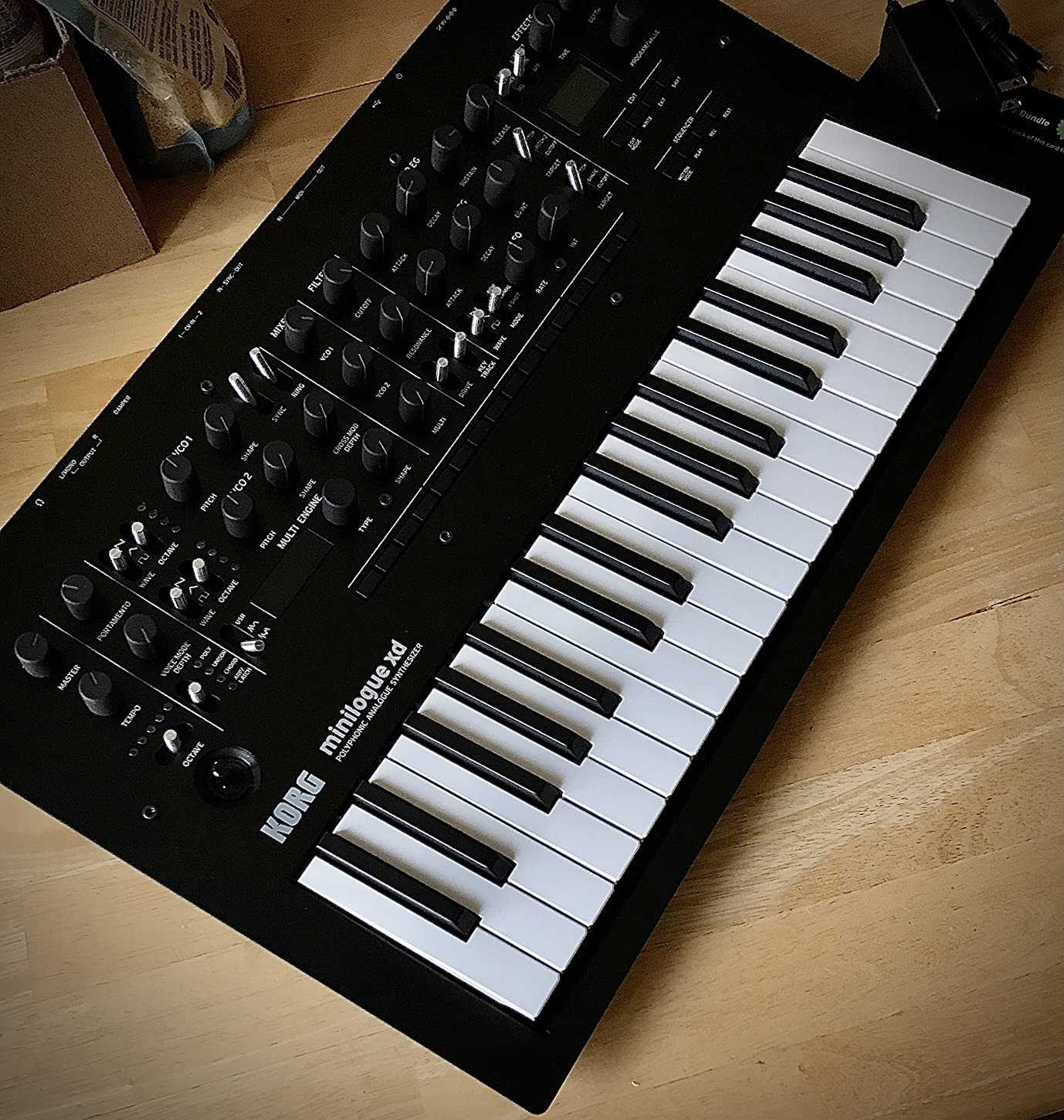 Korg minilogue xd 37-key Polyphonic Analog Synththesizer w/ 16-step Sequencer, 4 Voices and OLED Oscilloscope customer photo 1