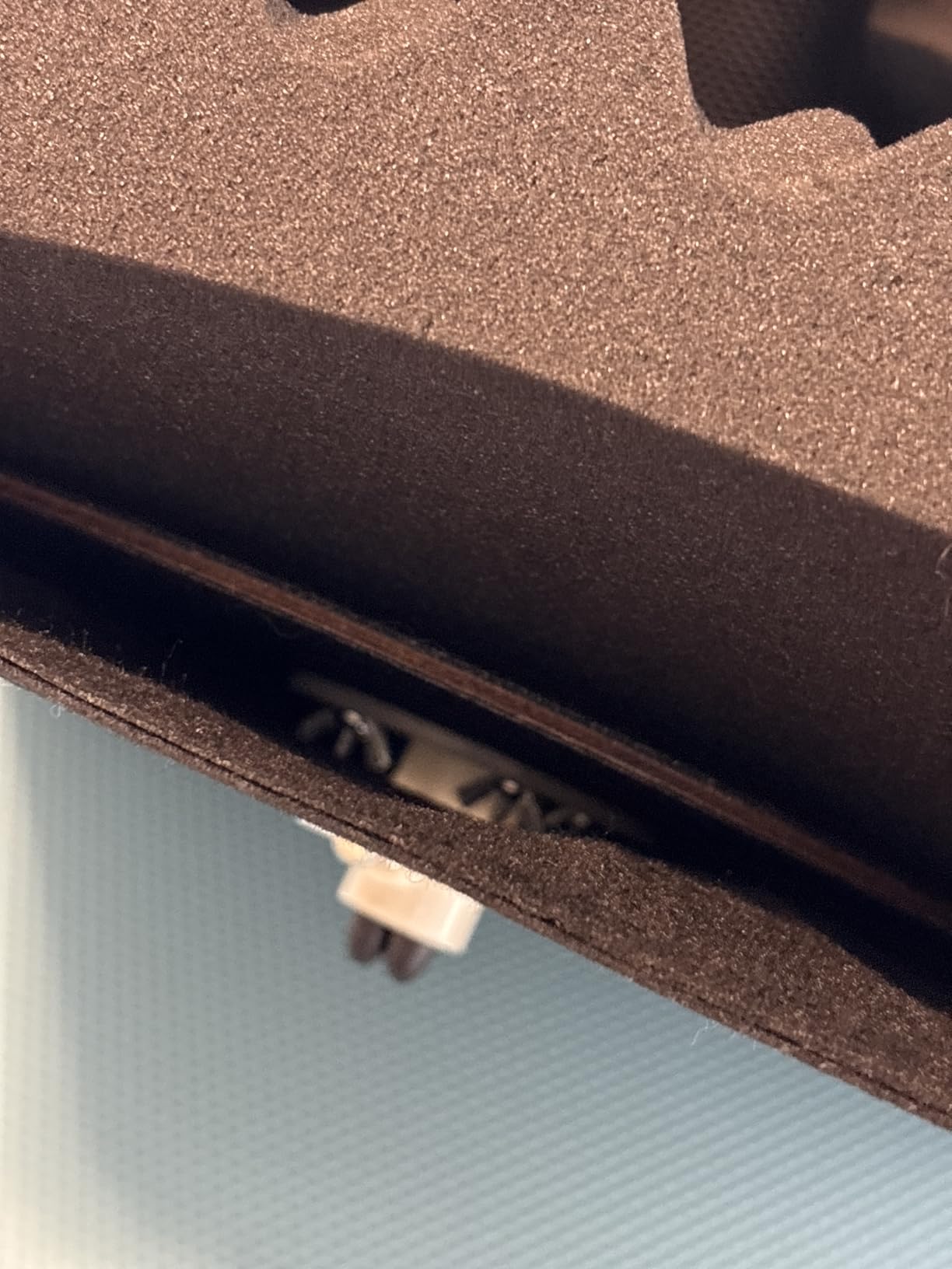 TroyStudio Portable Vocal Booth, Large Foldable Microphone Isolation Shield, Music Recording Studio Sound Echo Absorbing Box, Desk & Stand Use Reflection Filter with Thickened Dense Acoustic Foam customer photo 1