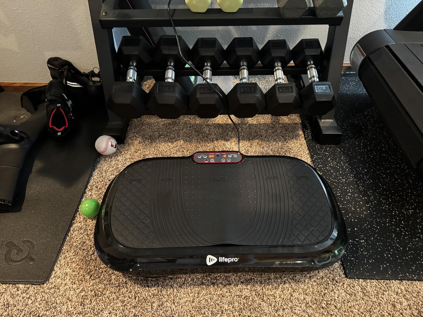 Lifepro Waver Vibration Plate Exercise Machine for Lymphatic Drainage, Muscle Activation, Full-Body Workout Vibrating Platform with Loop Bands, Fitness Equipment for Strength Toning & Fat Loss customer photo 2