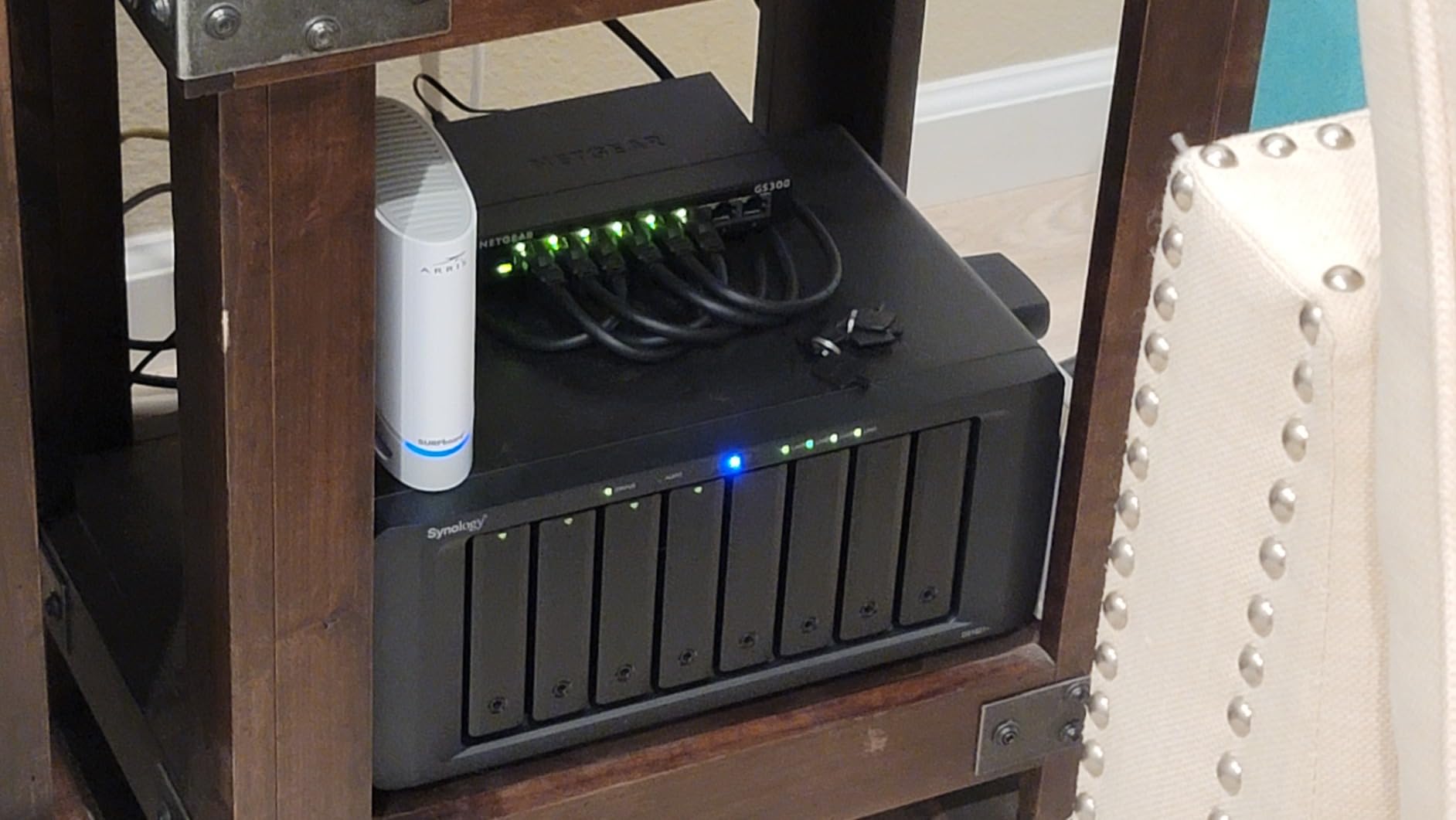 NETGEAR 8-Port Gigabit Ethernet Unmanaged Essentials Switch (GS308) - Home Network Hub, Office Ethernet Splitter, Plug-and-Play, Silent Operation, Desktop or Wall Mount customer photo 2