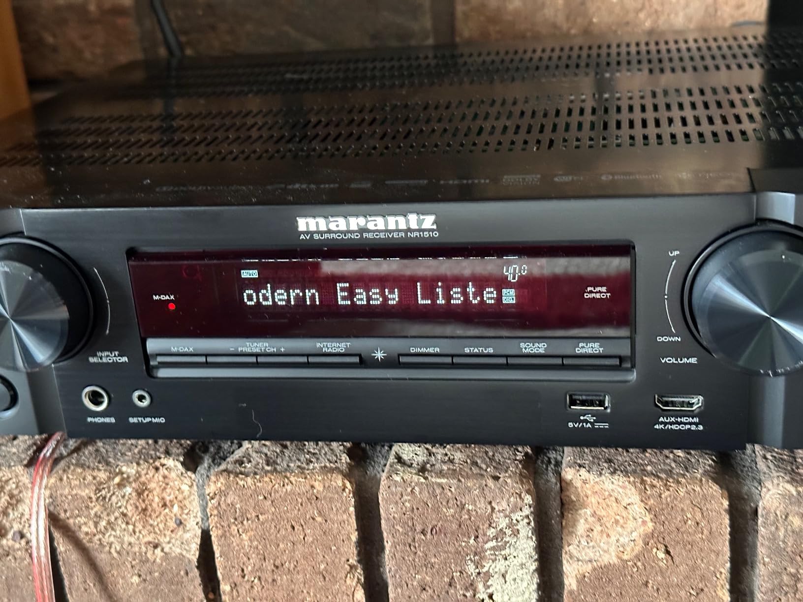 Marantz NR1510 UHD AV Receiver - Slim 5.2 Channel Home Theater Amplifier, Dolby TrueHD and DTS-HD Master Audio | Alexa Compatible | Stream Music via Wi-Fi, Bluetooth and HEOS Black customer photo 2