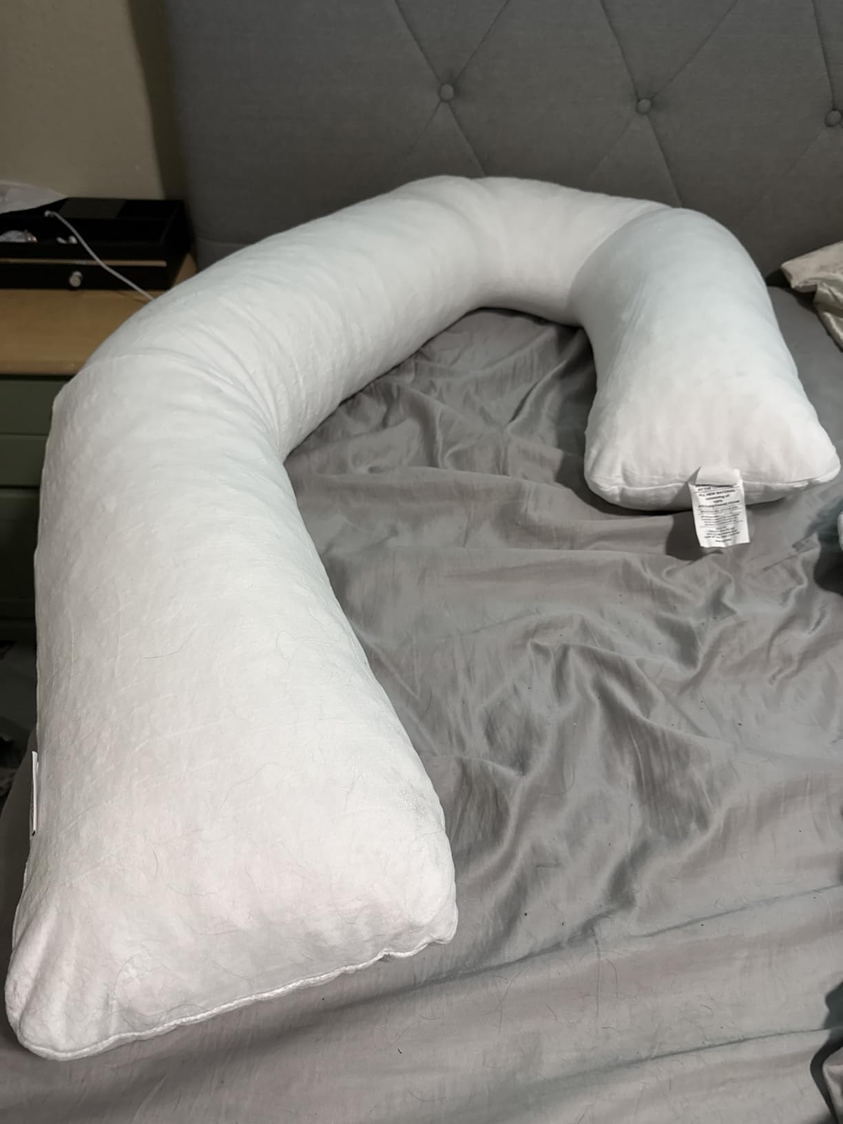 MedCline Therapeutic Full Length Body Pillow, Adjustable Shredded Memory Foam Pillow for Side Sleepers, J-Shaped Body Pillow for Neck, Back, and Hip Support, Removable Washable Cover, 22