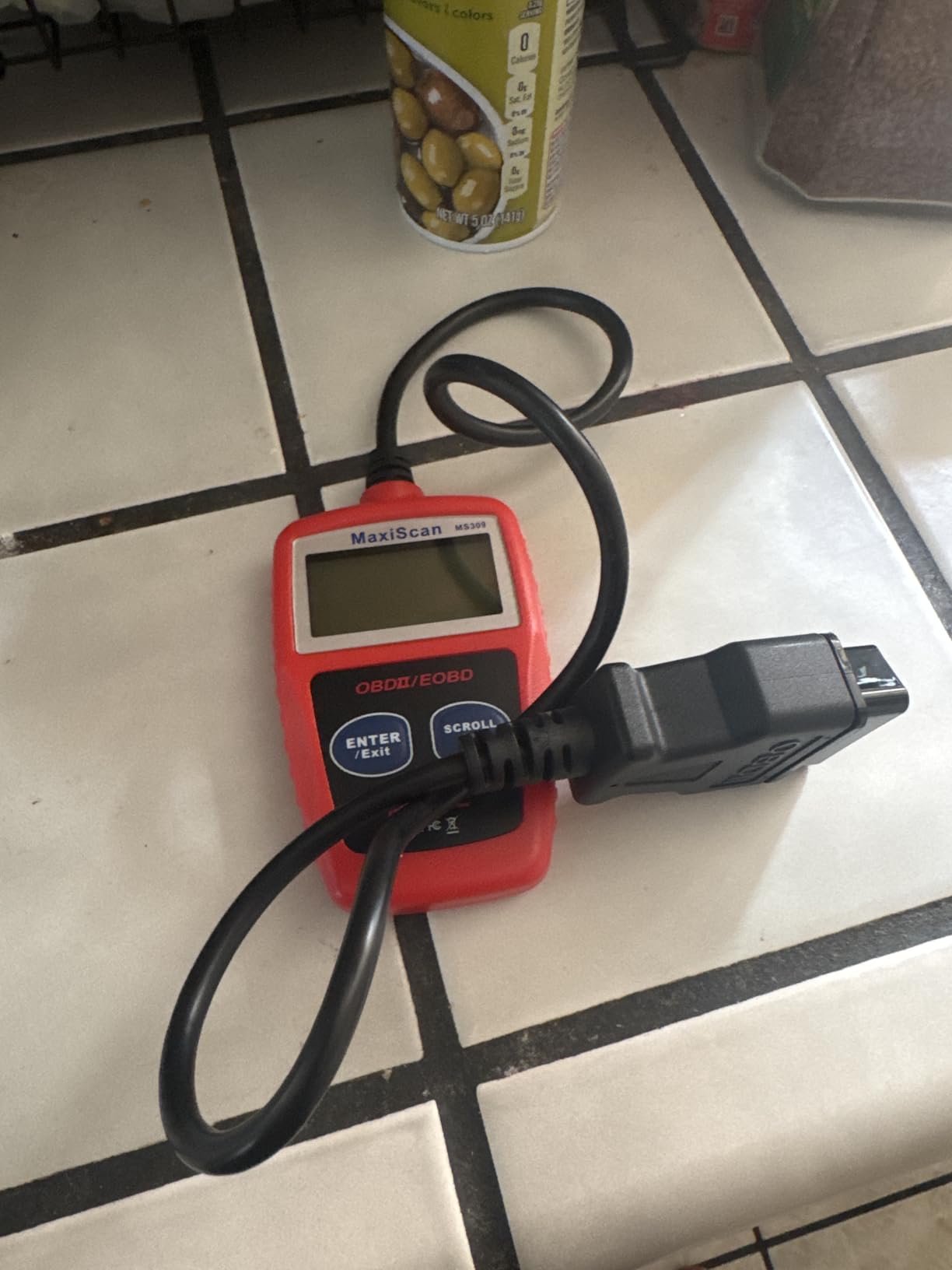 Autel OBD2 Scanner MS309 Universal Car Engine Fault Code Reader, Check Engine Light and Emission Monitor Status, OBDII CAN Diagnostic Scan Tool customer photo 2