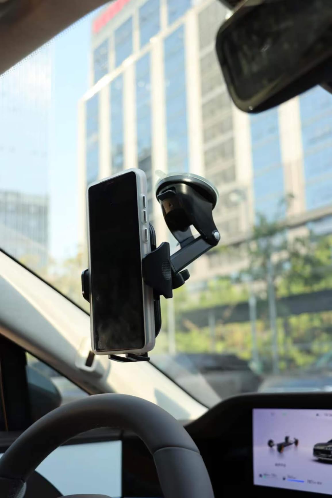 VICSEED 2026 Ultimate Sturdy Car Phone Holder [Upgraded 95+LBS Strongest Suction] Universal Long Arm Cellphone Mount for Car Dashboard Windshield Vent Truck Boat for iPhone 17 16 Pro Max & Android customer photo 1