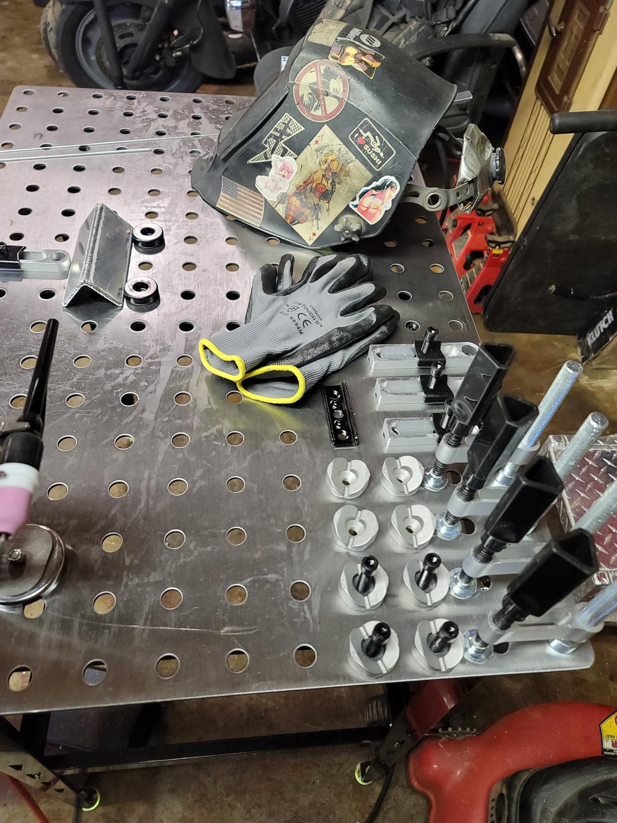 Klutch Steel Welding Table with 24-Piece Fit-Up Tool Kit, 600 Lb Capacity, 36 in. L x 24 in. W x 33-1/4 in. H customer photo 1