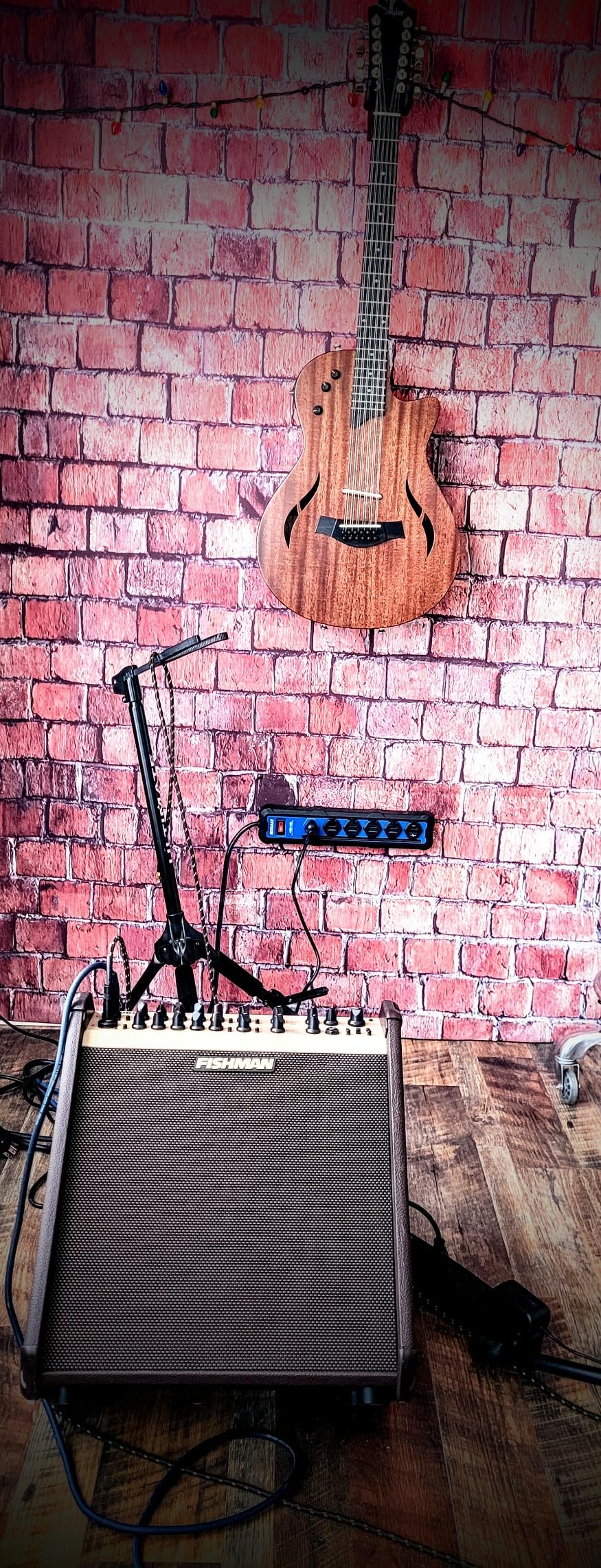 Fishman Loudbox Performer BT 180-Watt 1x5 Inches + 1x8 Inches Acoustic Combo Amp with Tweeter customer photo 1