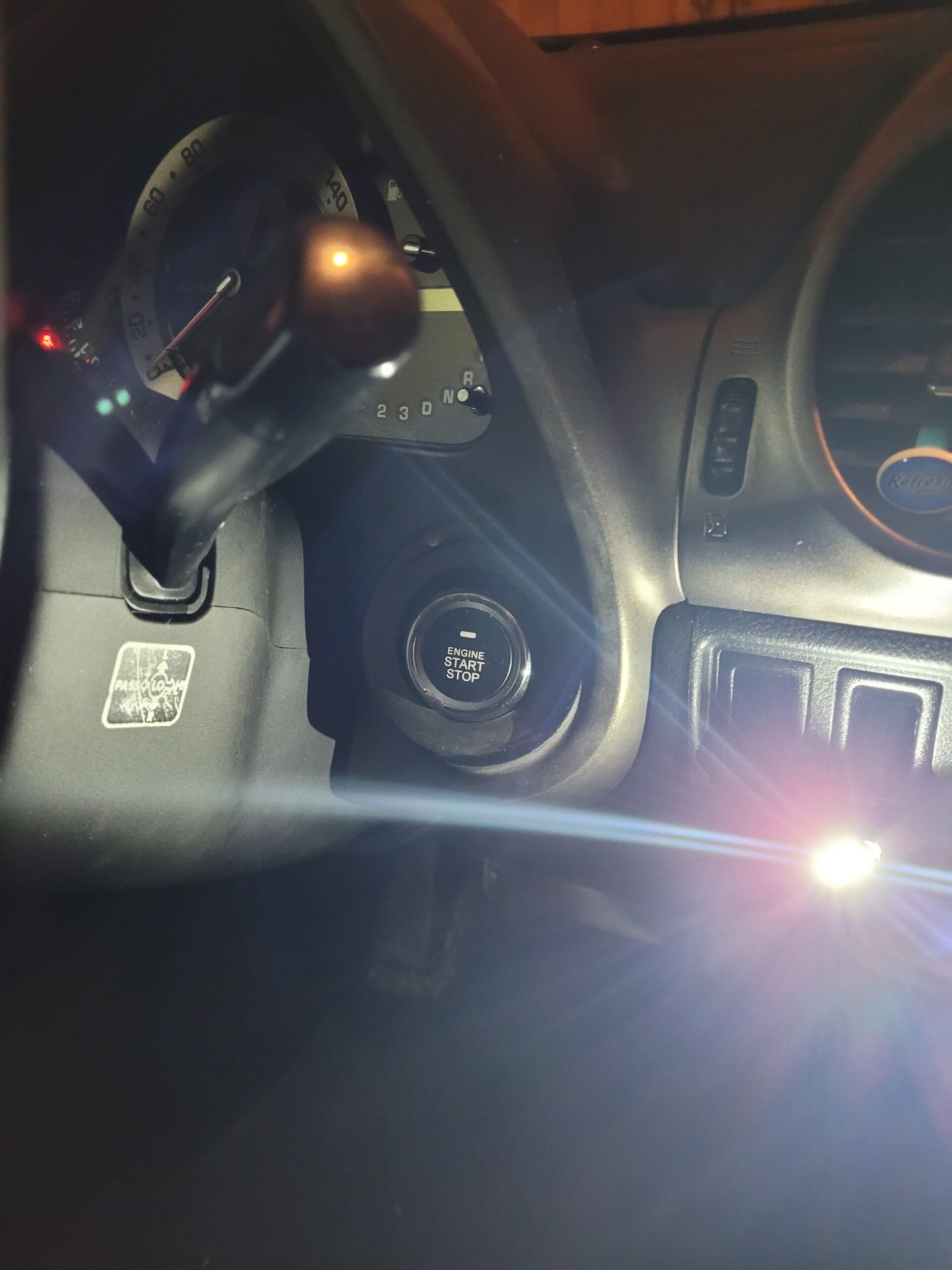 EASYGUARD EC003N-V-1 PKE Passive Keyless Entry Car Burglar Alarm Security Push Start Button Remote Start Starter DC12V customer photo 2