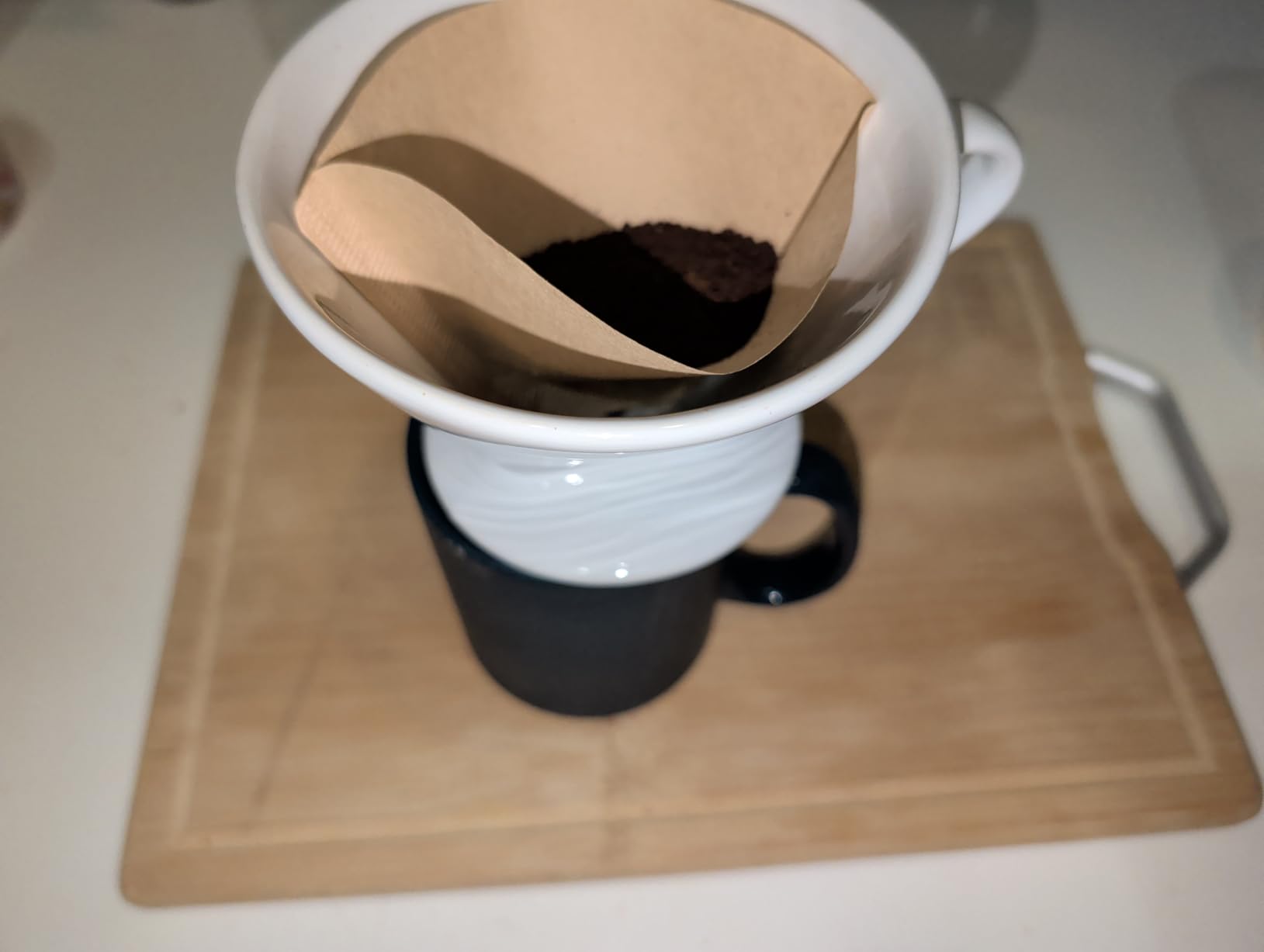 DOWAN Pour Over Coffee Maker, Non-Electric Pour Over Coffee Dripper, Manual Brew Maker, Single Cups Porcelain Slow Brewing Accessories for Gifts, White customer photo 1