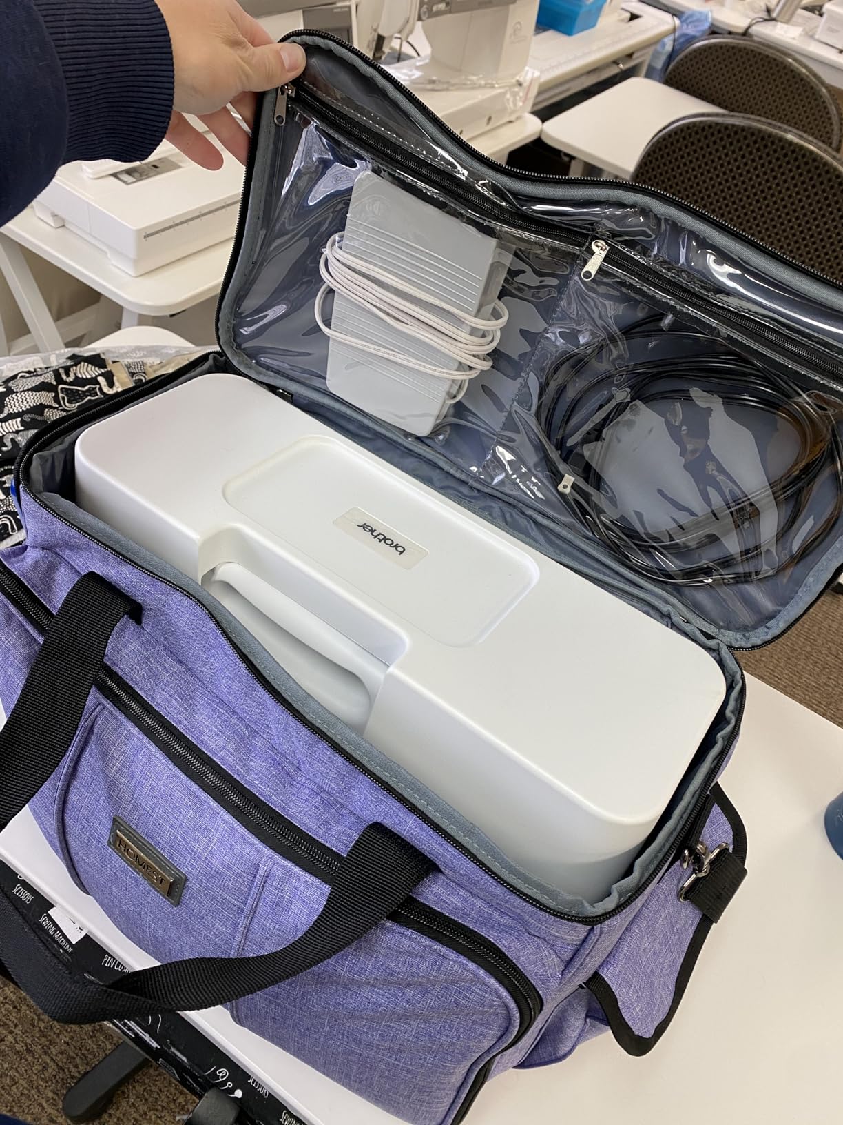 HOMEST Sewing Machine Carrying Case with Multiple Storage Pockets, Universal Tote Bag with Shoulder Strap Compatible with Most Standard Singer, Brother, Janome, Grey (Patent Design) customer photo 2