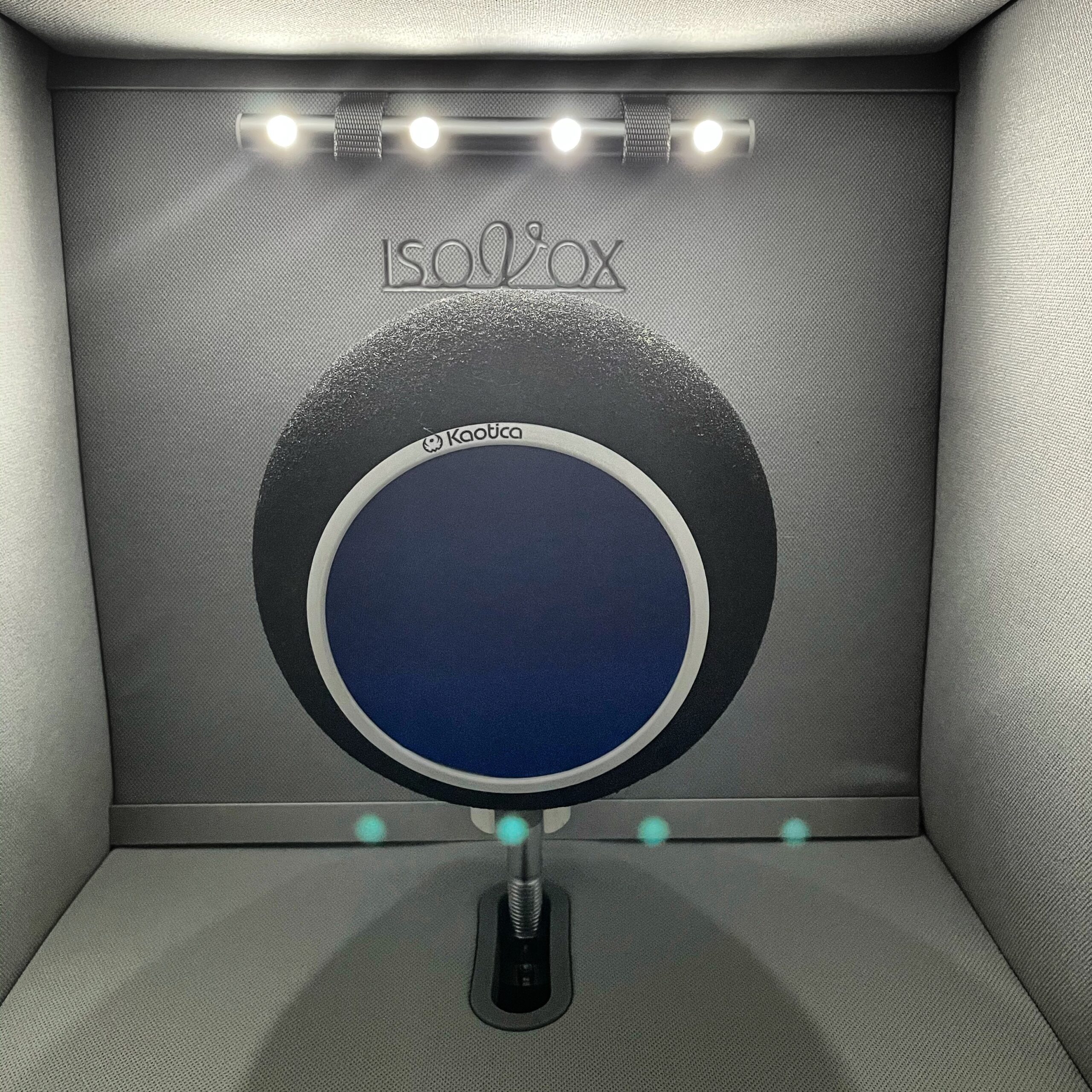 ISOVOX 2 Home Vocal Booth - Midnight customer photo 1