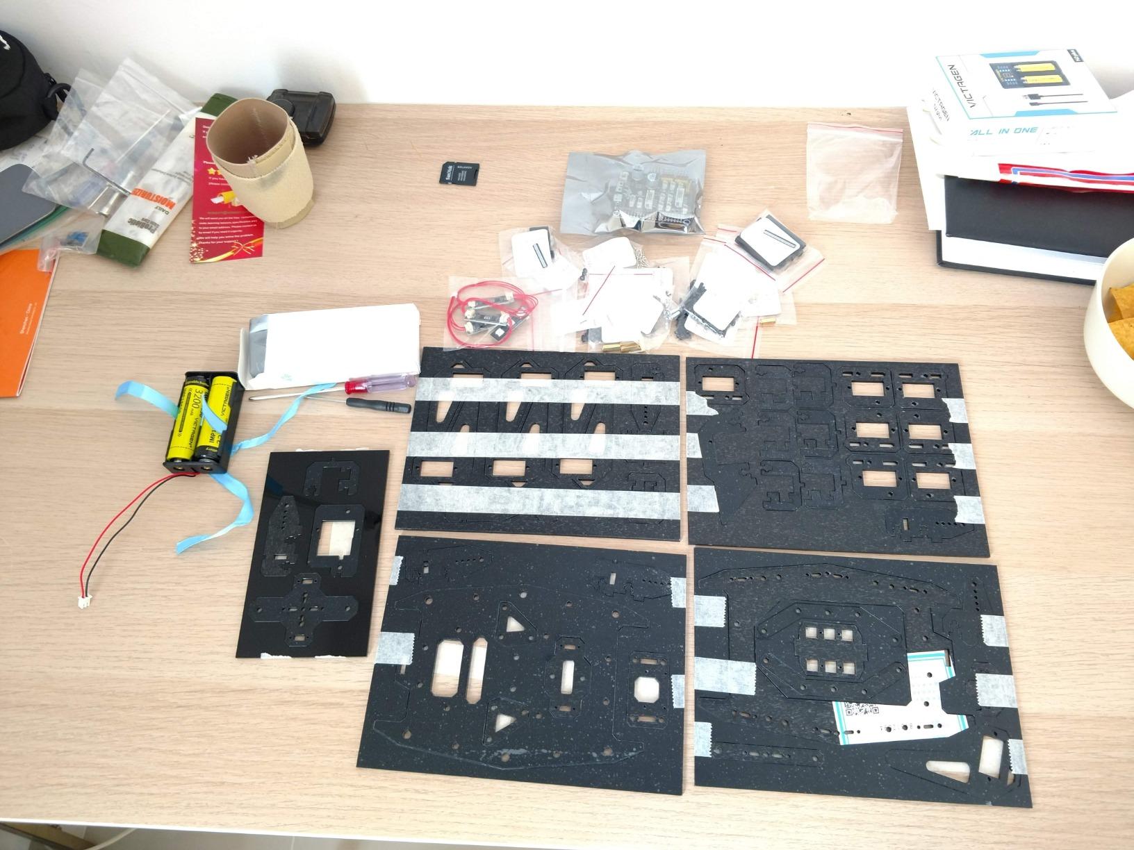 Adeept RaspClaws Hexapod Spider Robotic Kit Compatible with Raspberry Pi 4 3 Model B+ B, OpenCV Target Tracking, Video Transmission customer photo 2