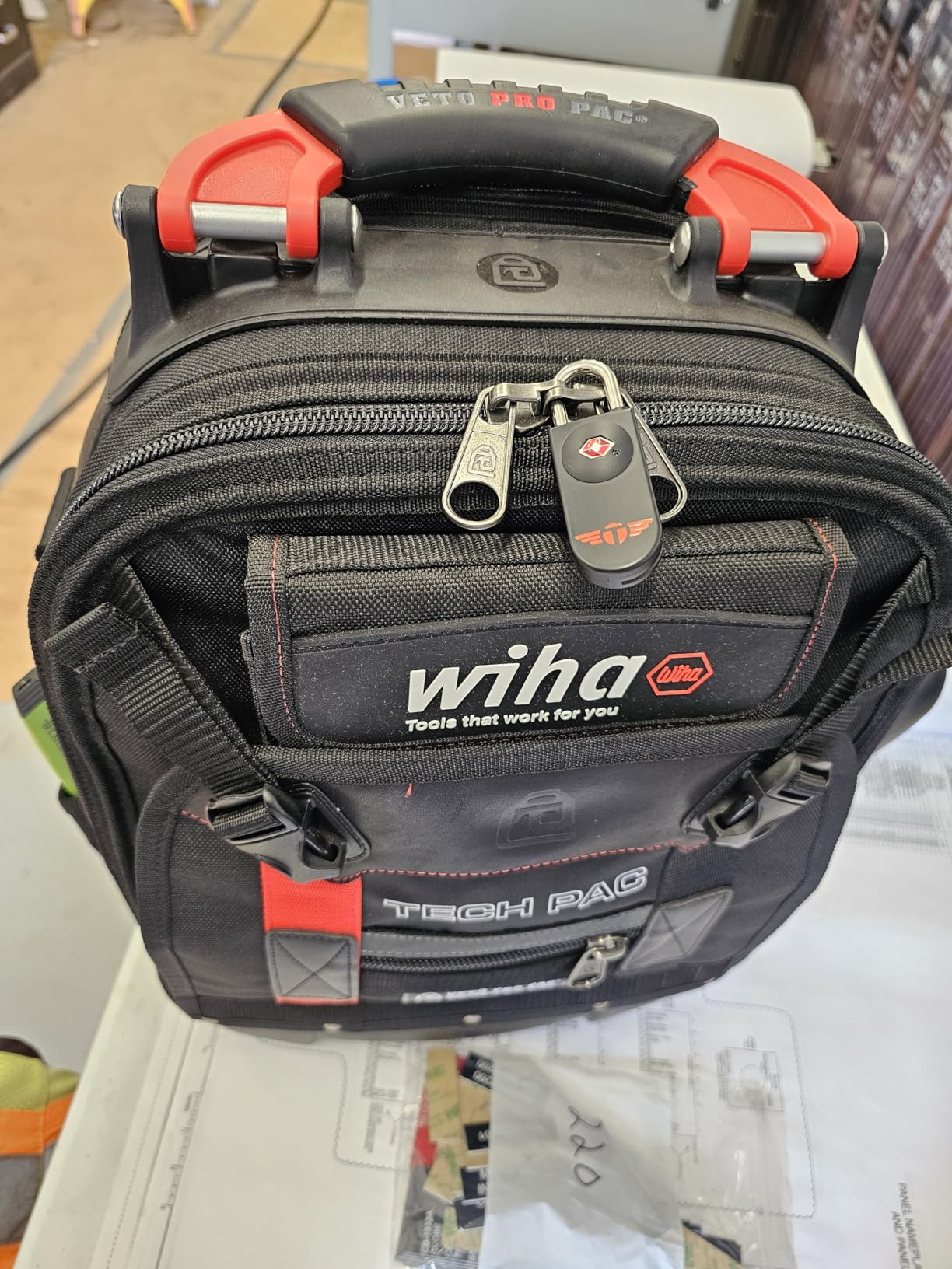 Talonport TSA Locks for Luggage - Keyless Luggage Locks TSA Approved, No Combination Needed, Lifetime Card Keys, Durable Metal Suitcase Lock for Travel Essentials and Checked Bags (Black, Two Pack) customer photo 2