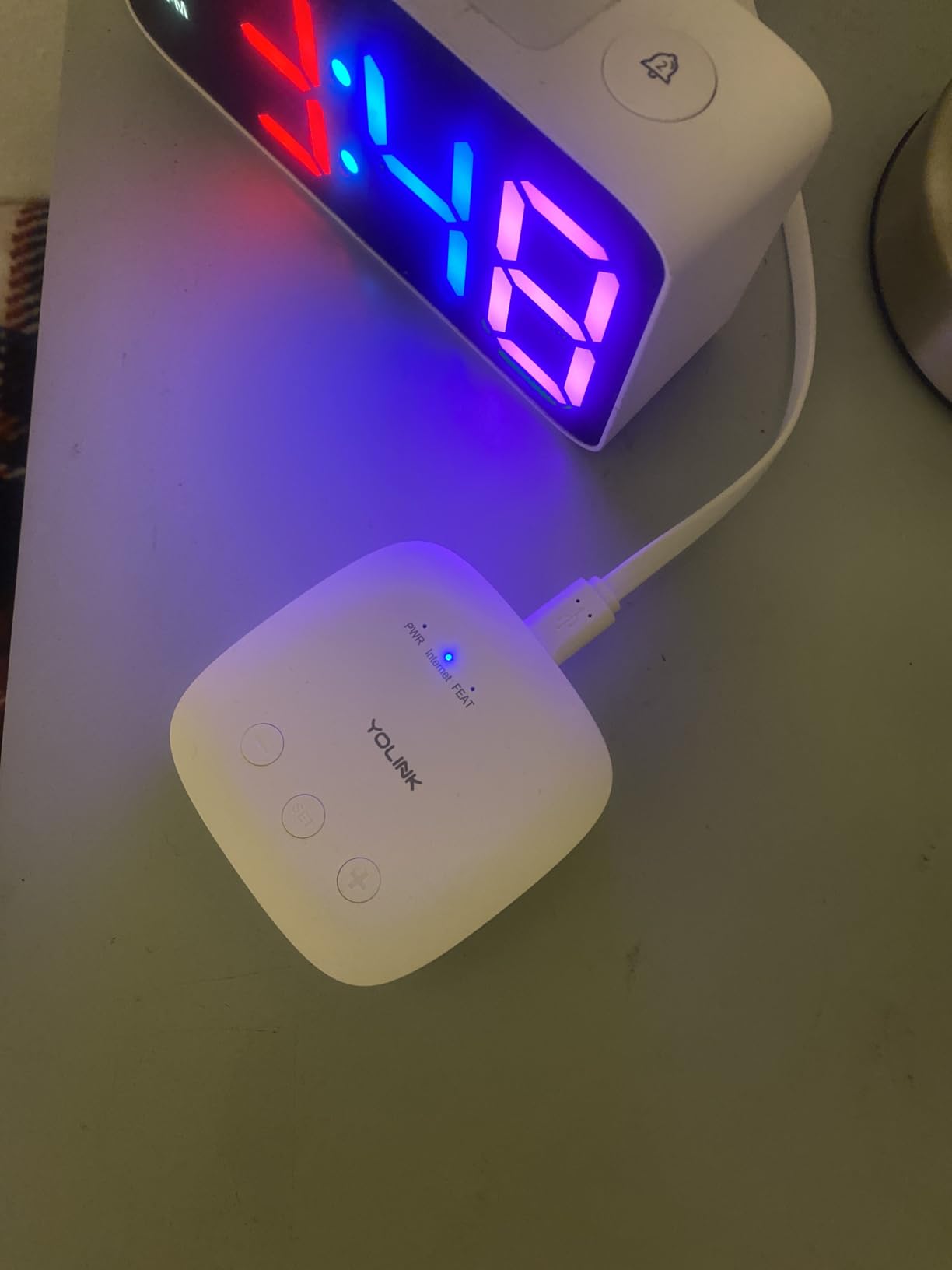 YoLink Hub, 1/4 Mile Super Long Range Smart Hub LoRa Enabled Smart Home Automation Bridge Home Security Monitoring System - Central Controller for YoLink Smart Home Devices - White customer photo 2