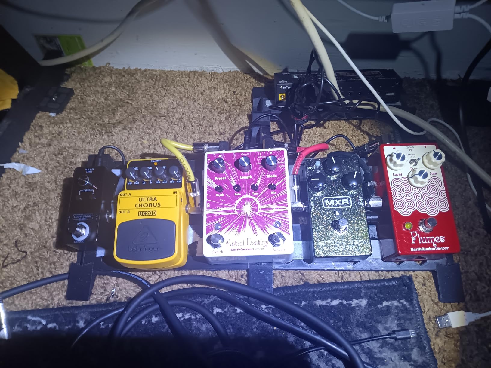 LEKATO Looper Guitar Pedal Guitar Loop Pedal Tuner Pedal 9 Loops 40 Minutes Record Time Unlimited Overdubs for Electric Guitar Bass (Black) customer photo 1