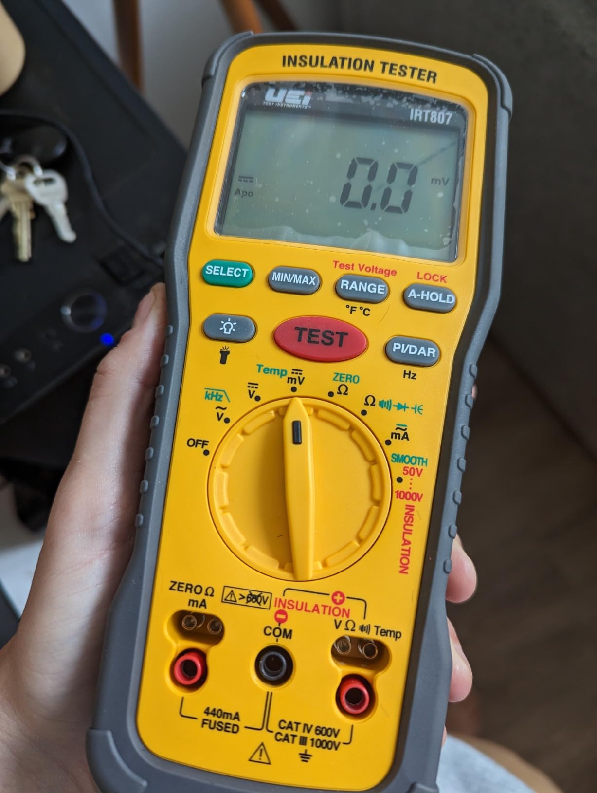 UEi IRT807 Insulation Resistance Tester 1000V AC/DC, Advanced Megohmmeter Measures Insulation Resistance Up to 2GΩ, Voltage Testing Up to 1000V customer photo 2