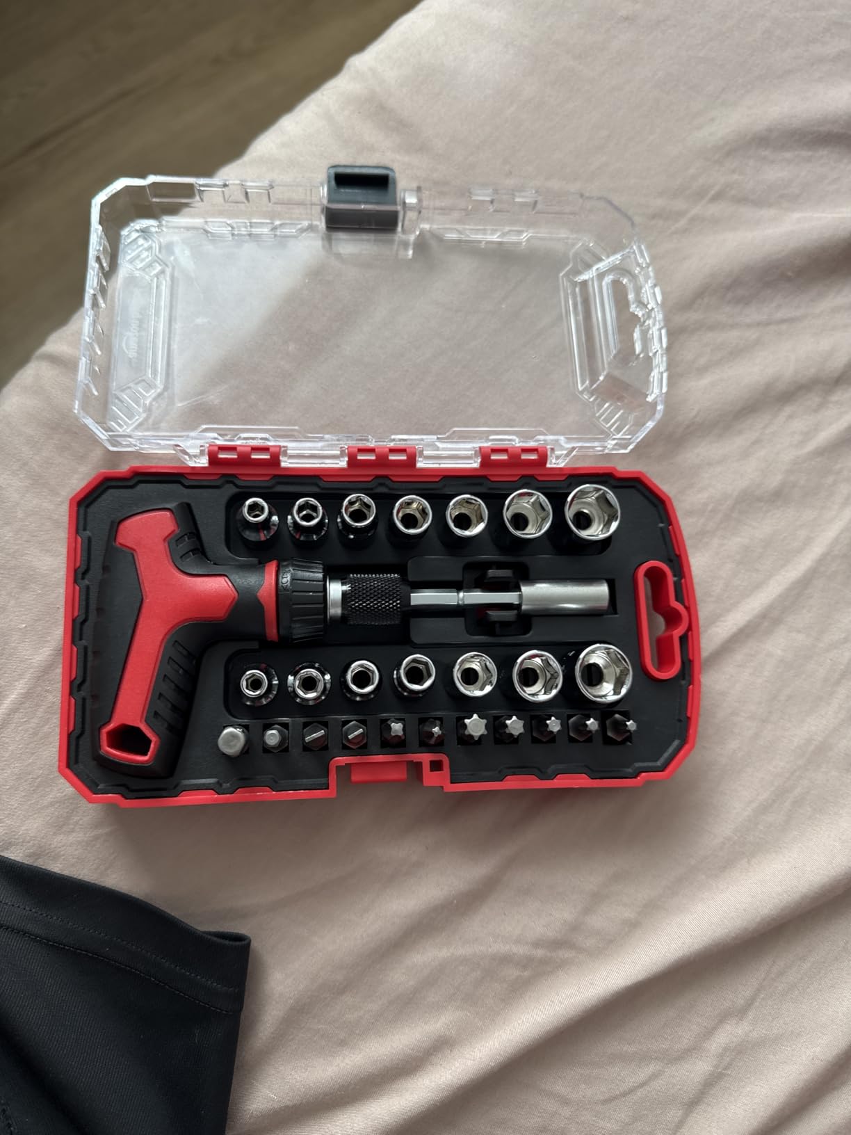 Amazon Basics Magnetic Ratcheting Wrench and Electronics Precision Screwdriver Tool Set, 73-Piece, with Carry Case for Household Repair, Small Jobs, Eyeglasses customer photo 1