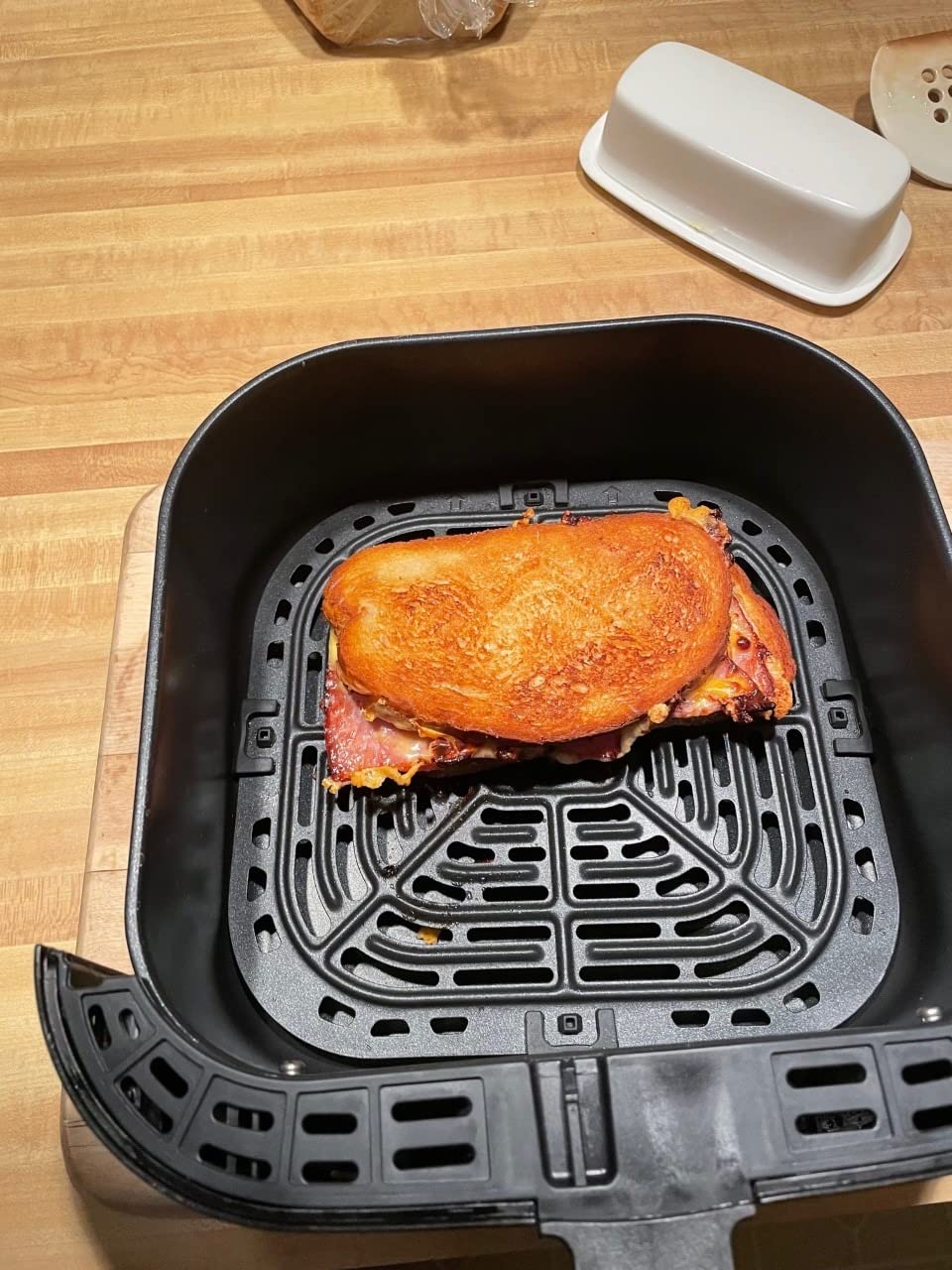 Instant Pot Vortex Plus 10QT Air Fryer, 7-in-1 Functions with EvenCrisp Technology that Crisps, Broils, Bakes, Roasts, Dehydrates, Reheats & Rotisseries, Includes over 100 In-App Recipes, Stainless Steel customer photo 1