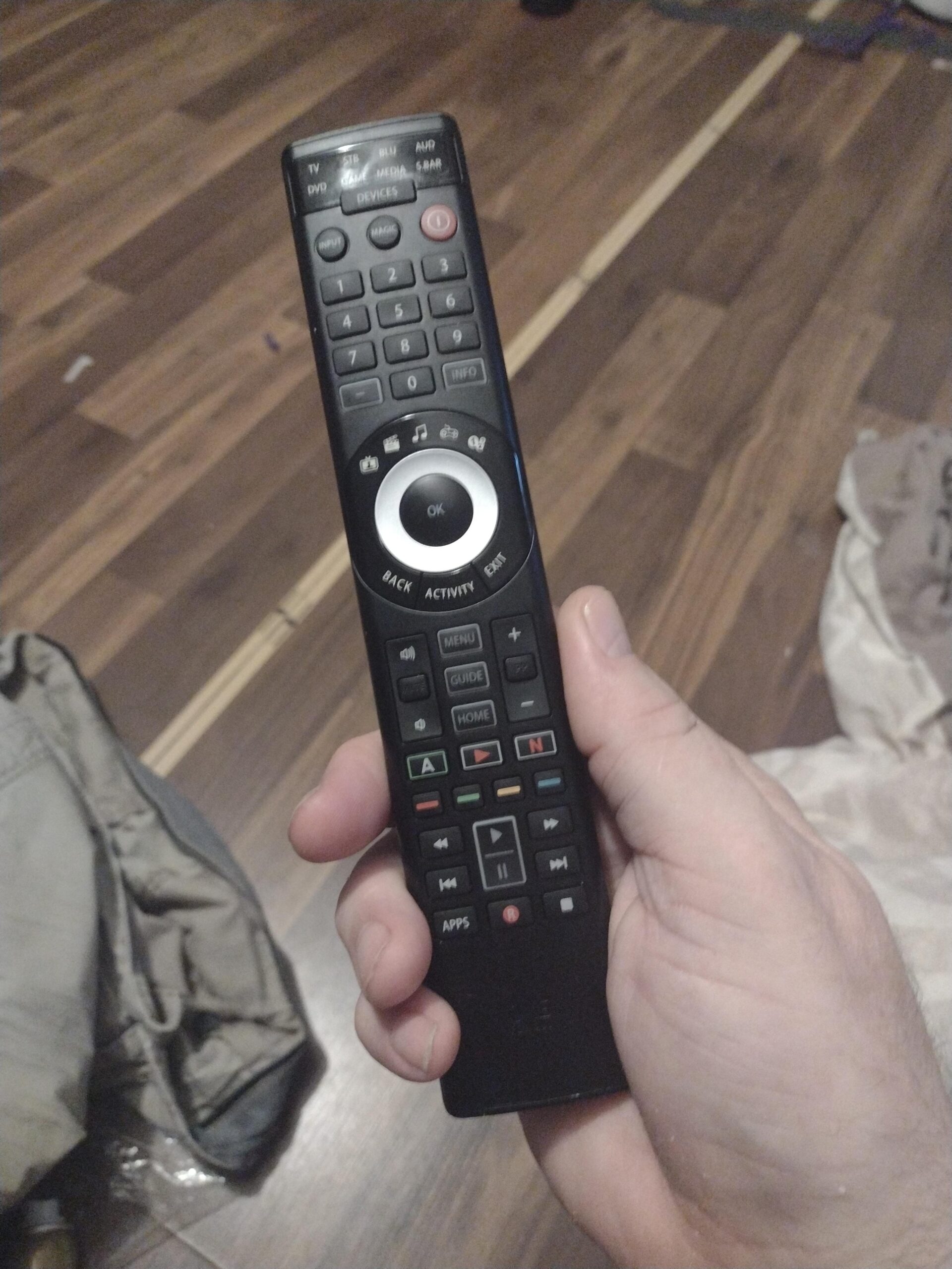 One for All URC7880 Universal Smart Remote Control up to 8 Devices with Free Setup App - Easy Learning Feature - Infrared Connectivity Technology and 3 Shortcut App Keys - Black customer photo 1