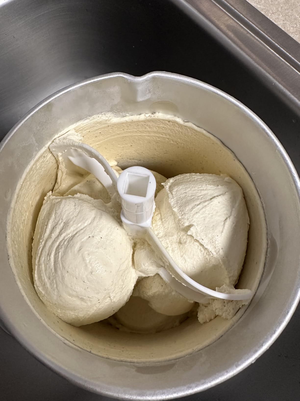 Nostalgia Electric Ice Cream Maker - Old Fashioned Soft Serve Ice Cream Machine Makes Frozen Yogurt or Gelato in Minutes - Fun Kitchen Appliance - Blue - 4 Quart customer photo 2